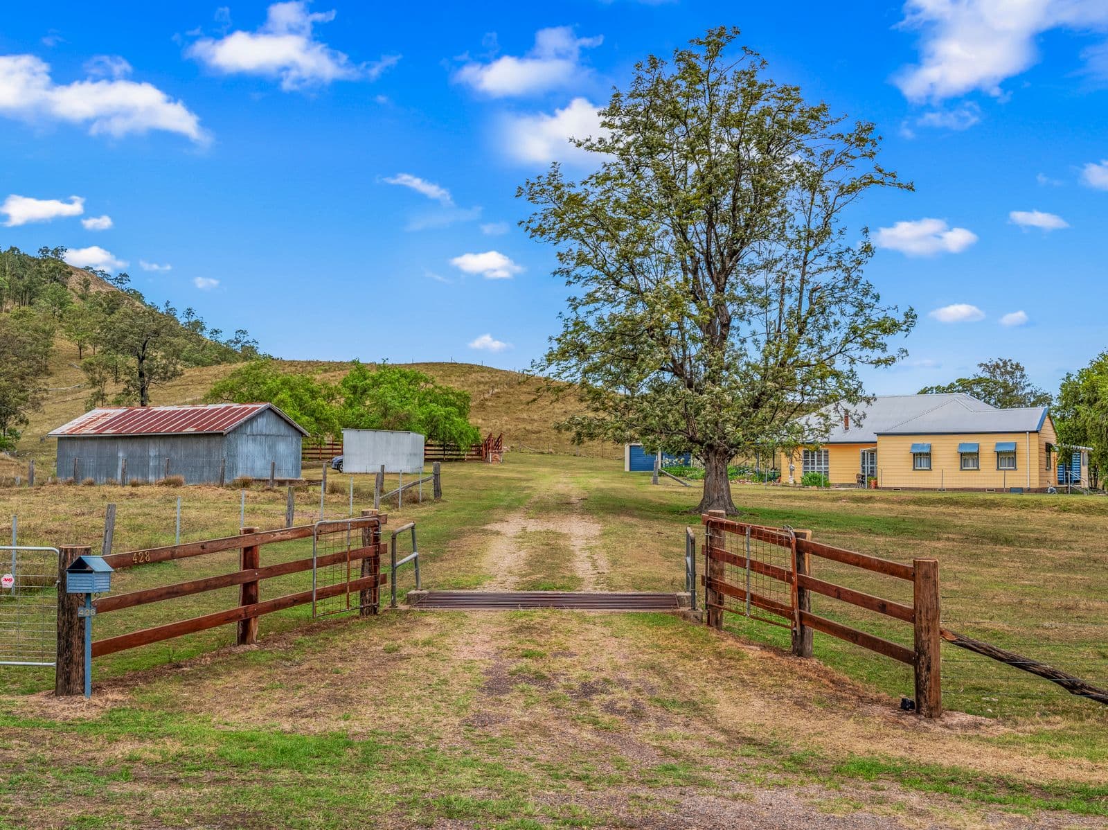 428 Carrowbrook Road, Mount Olive - Image 1