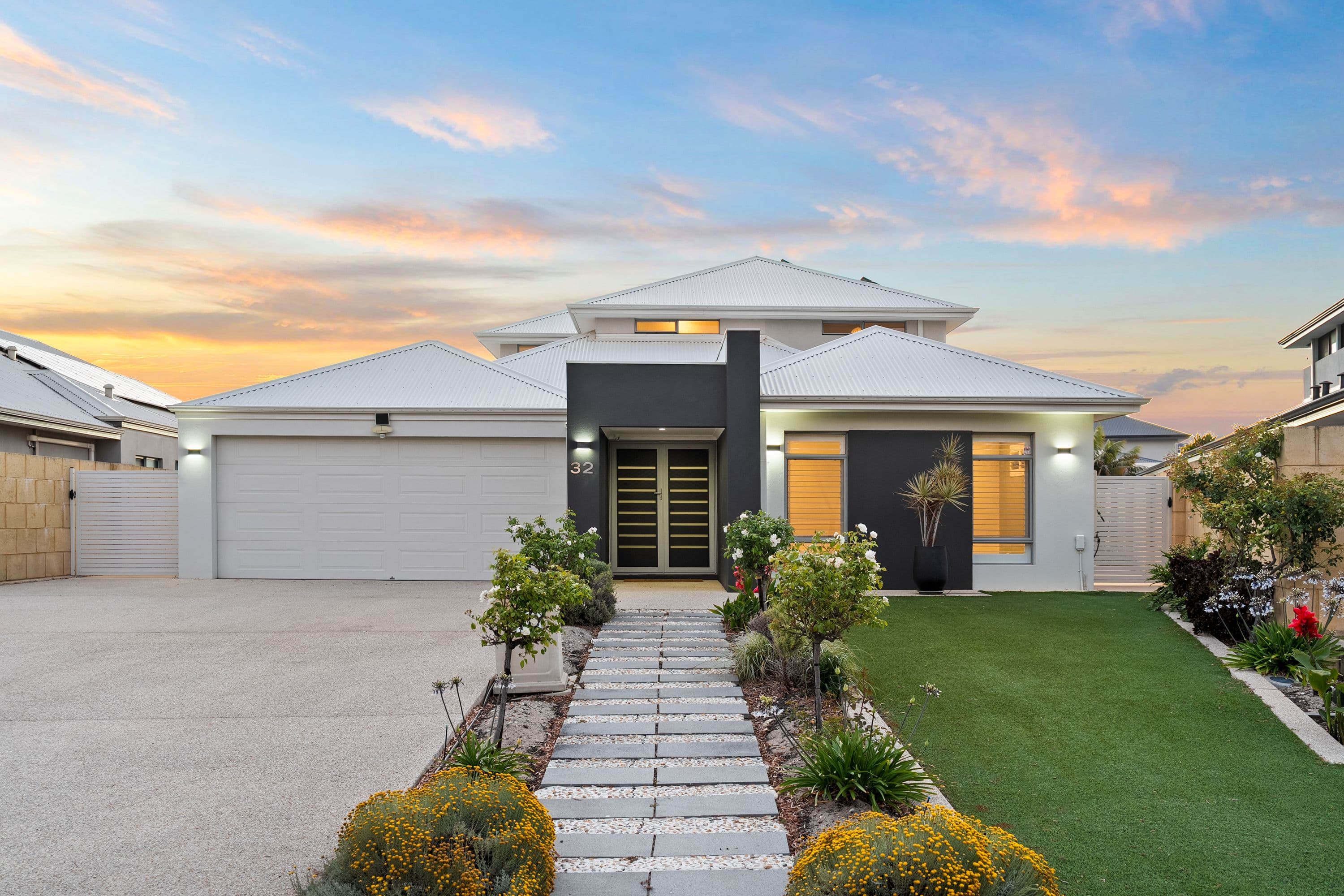 32 Bendalong Boulevard, Secret Harbour WA 6173, Secret Harbour - Thumbnail 2