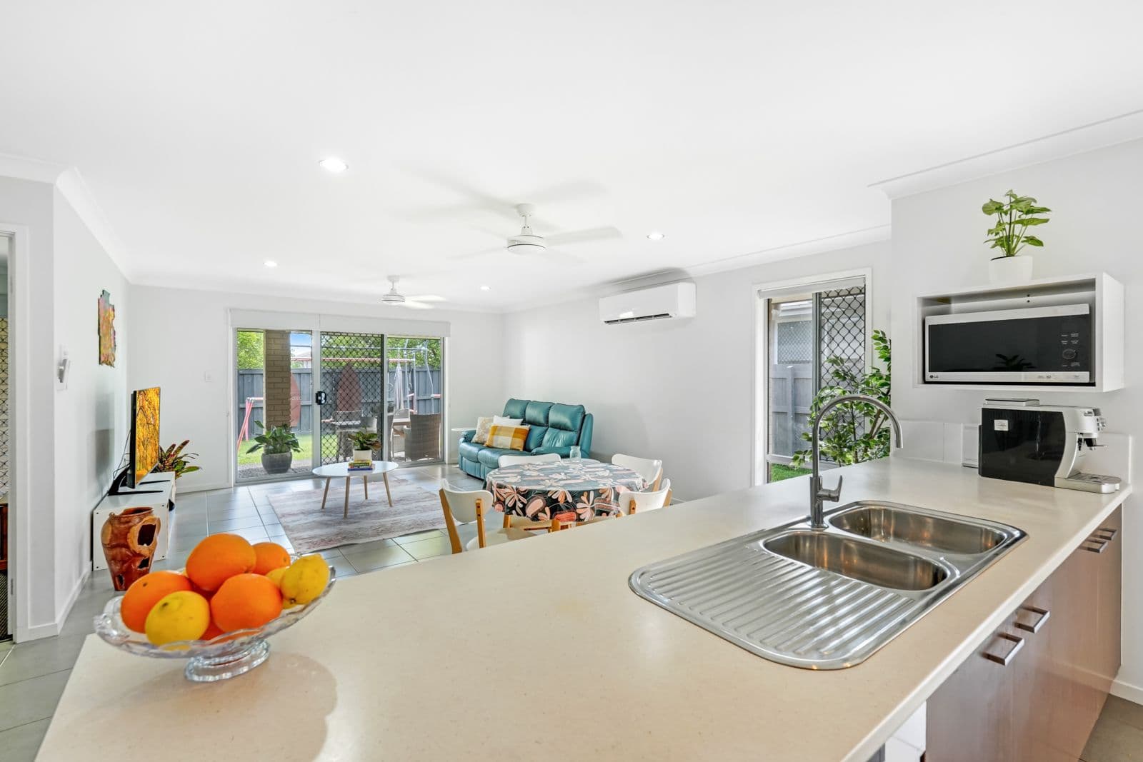 72 Denham Crescent, North Lakes QLD 4509, North Lakes - Thumbnail 5