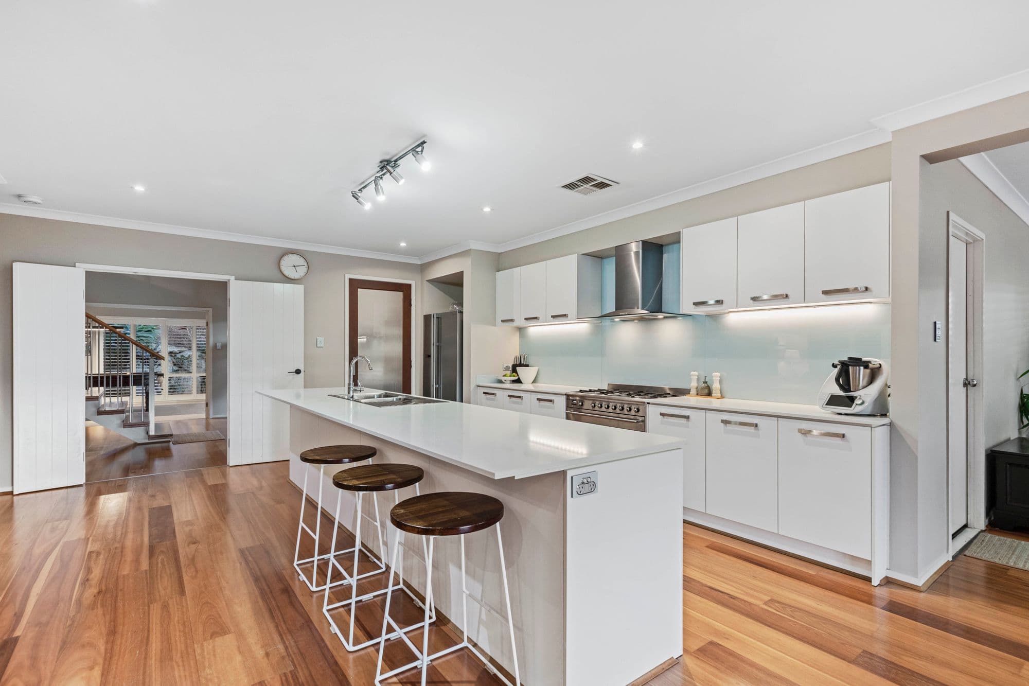 90 Corvus Drive, Cashmere QLD 4500, Cashmere - Thumbnail 2