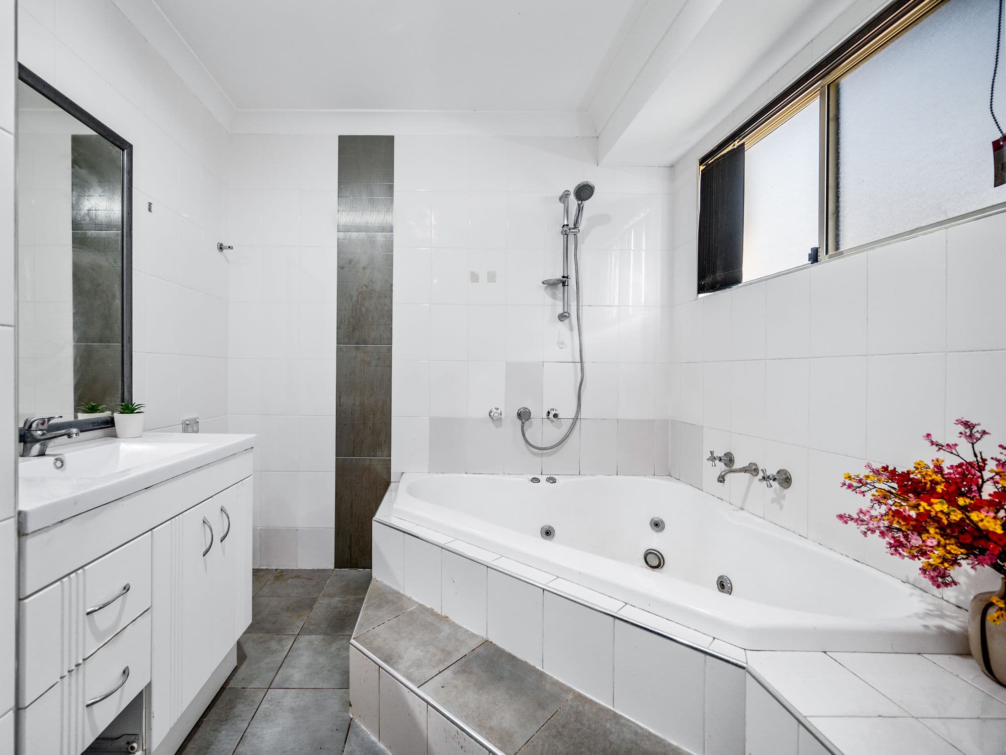 12 & 12B Fortinbras Close, Rosemeadow NSW 2560, Rosemeadow - Thumbnail 4