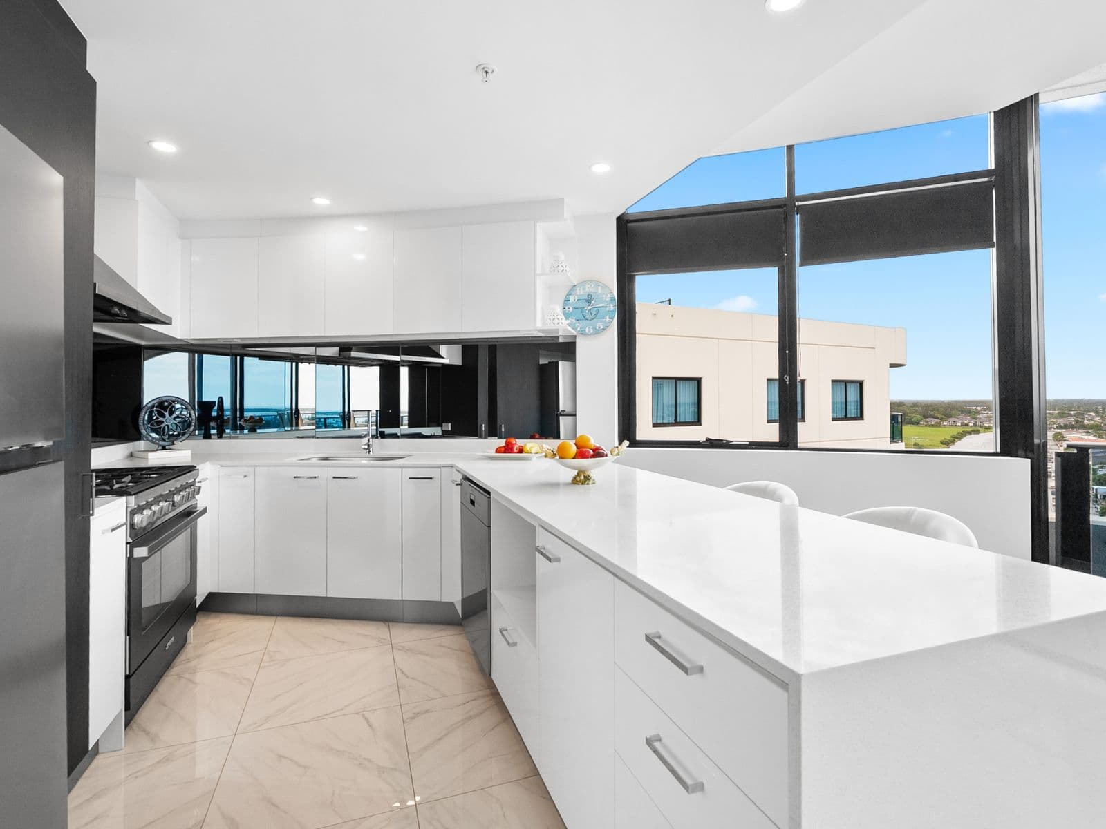 5 Harbourside Court, Biggera Waters - Thumbnail 6