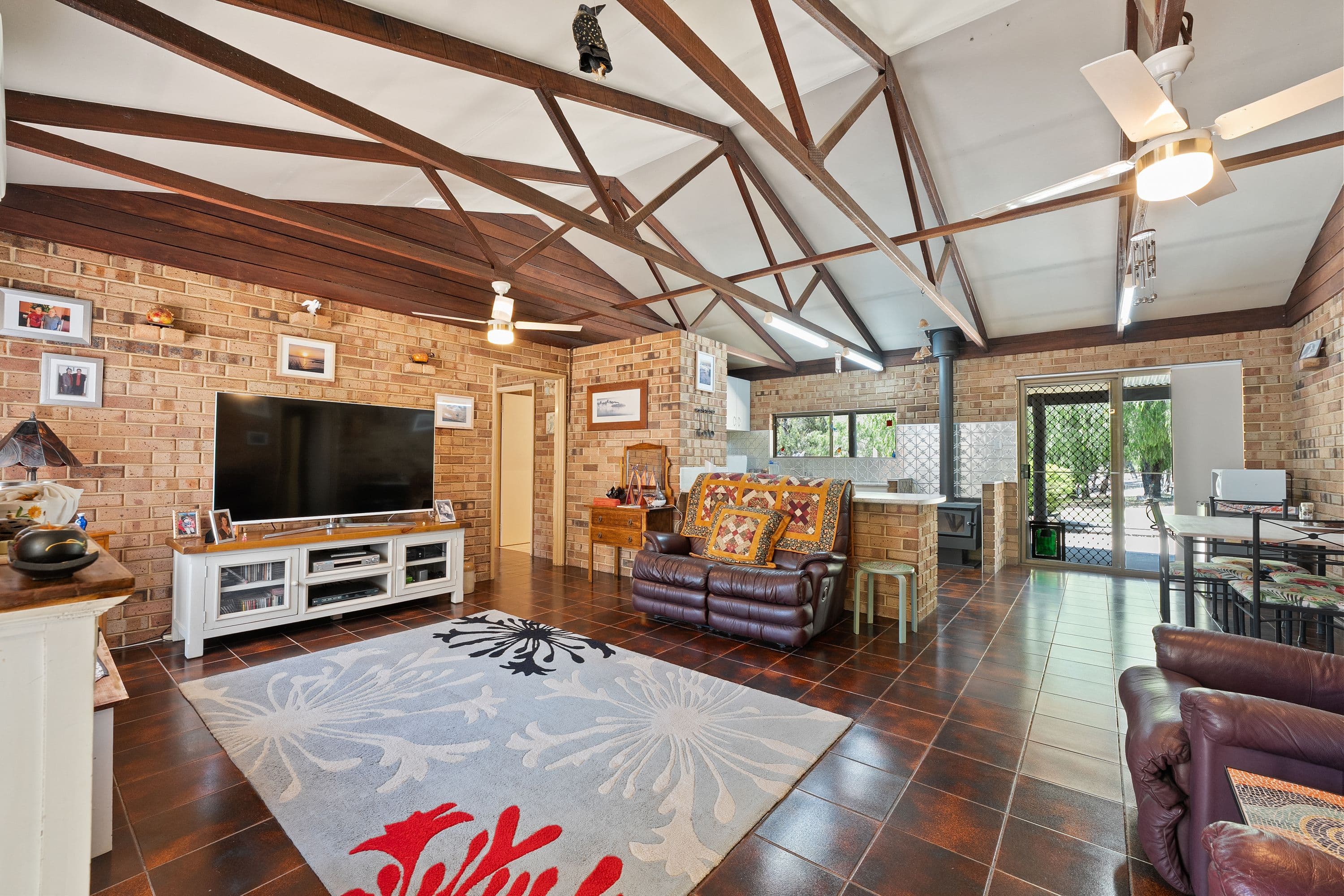 26 Jarrah Close, Baldivis WA 6171, Baldivis - Thumbnail 2