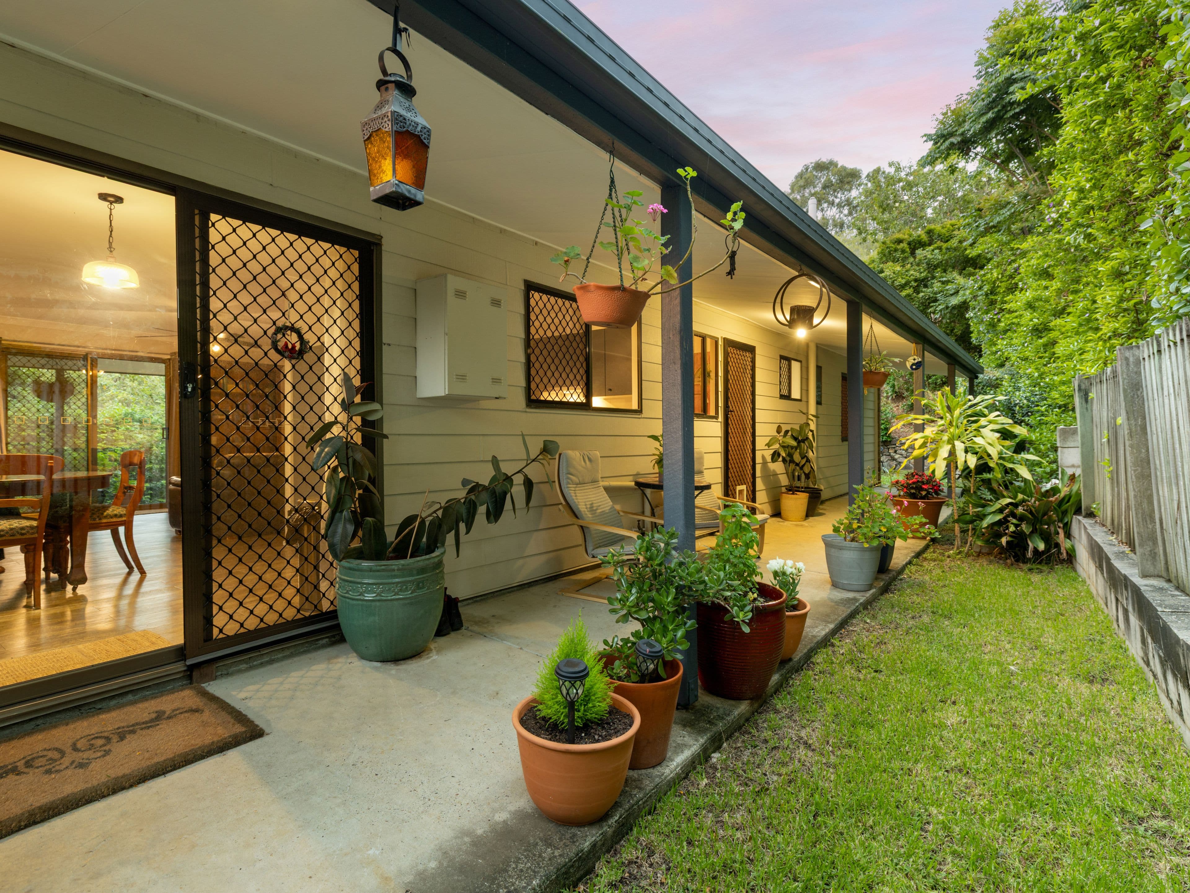 4 Sherwood Crescent, Bellbird Park QLD 4300, Bellbird Park - Thumbnail 2