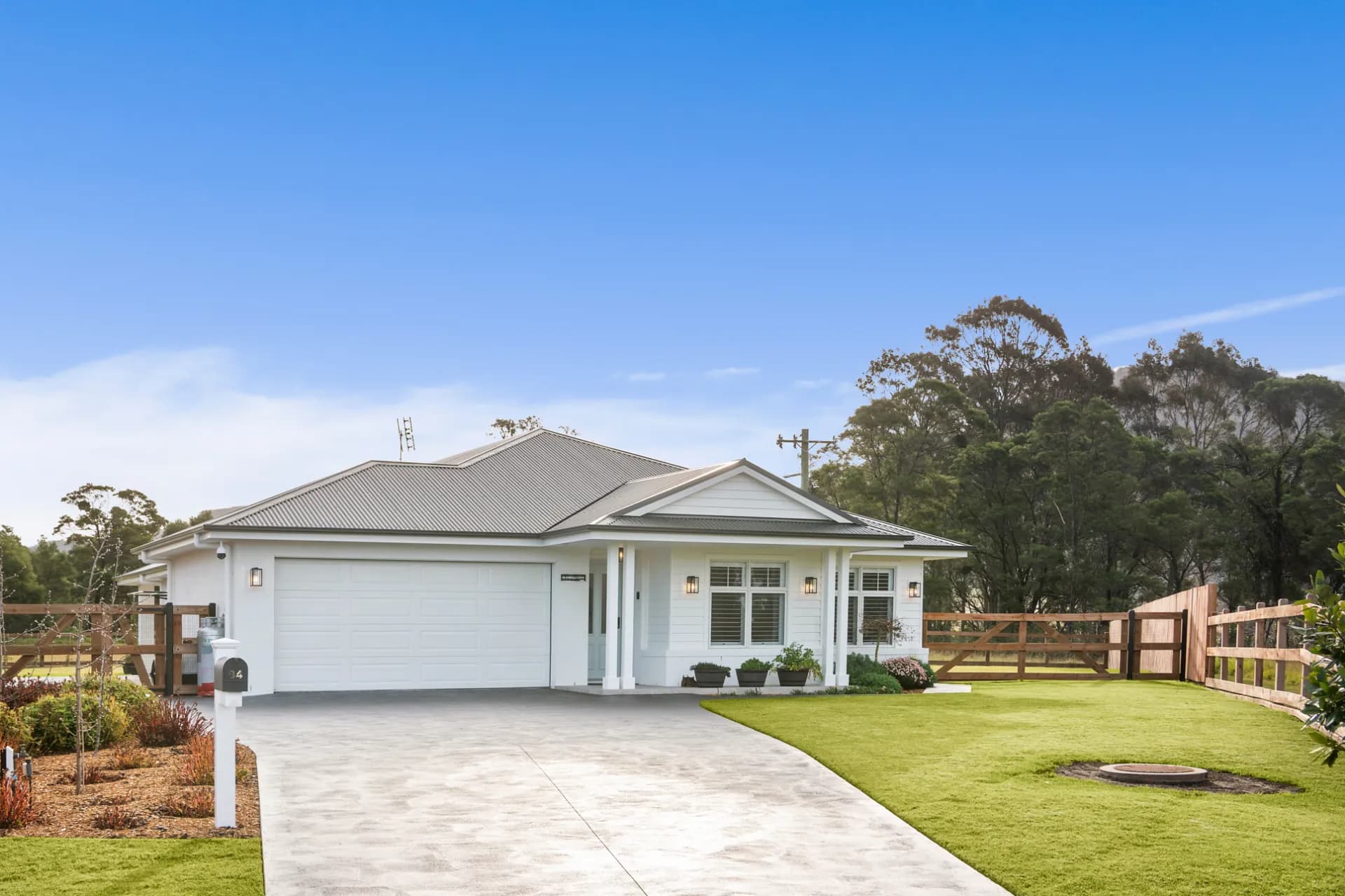 84 Emerald  Drive, Meroo Meadow., Meroo Meadow - Image 1
