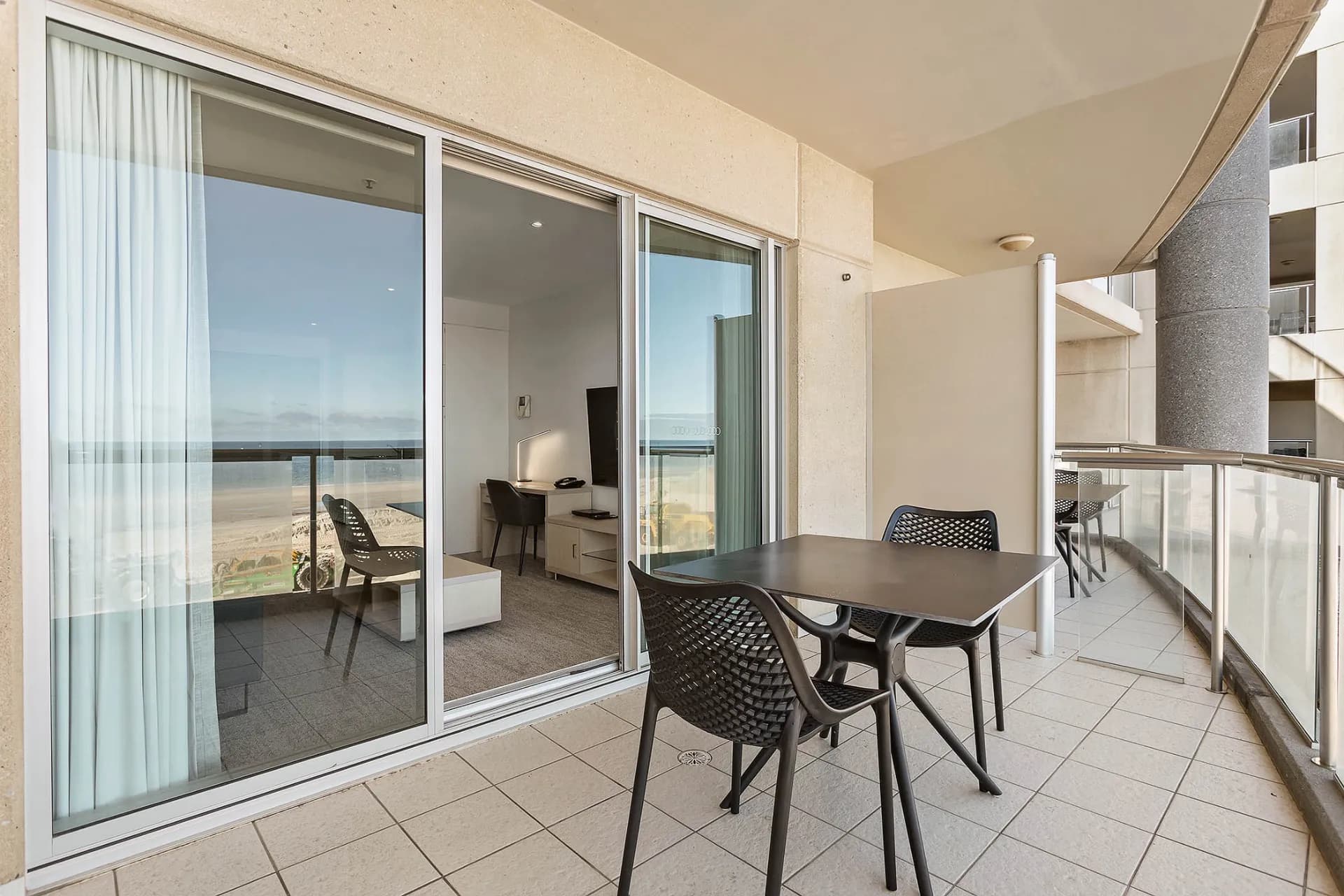 115/16 Holdfast Promenade, Glenelg - Thumbnail 3