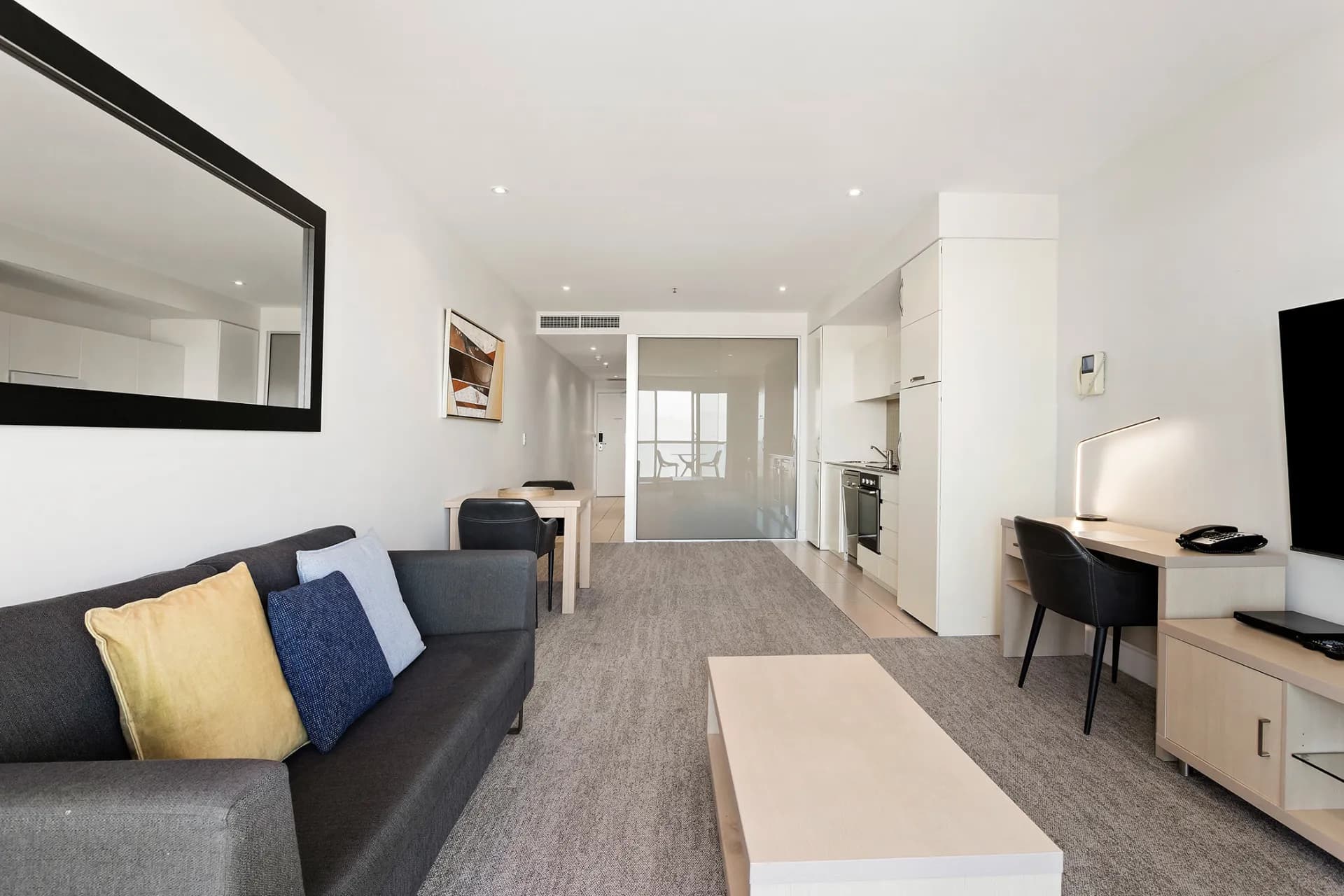 115/16 Holdfast Promenade, Glenelg - Thumbnail 6