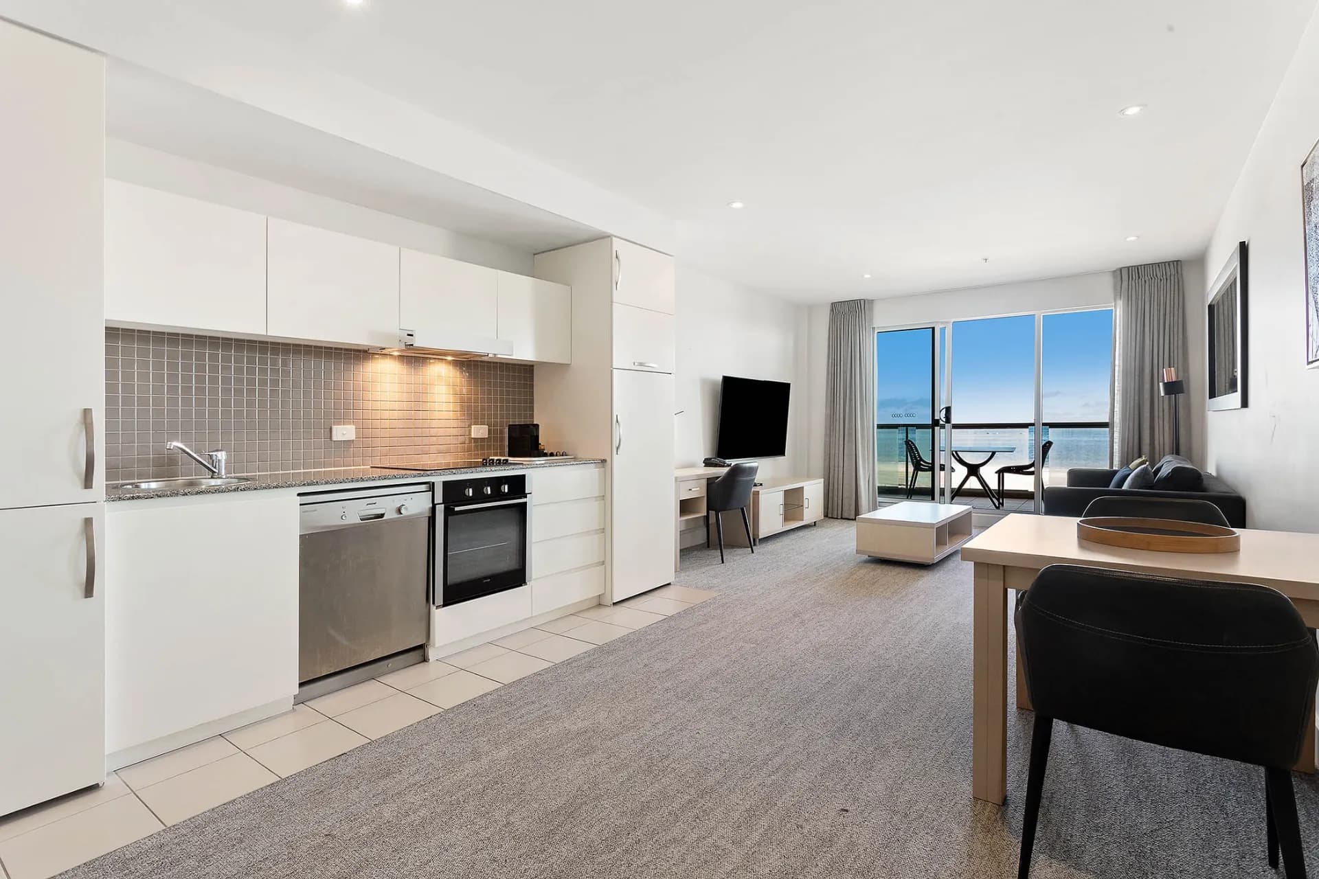 115/16 Holdfast Promenade, Glenelg - Thumbnail 8