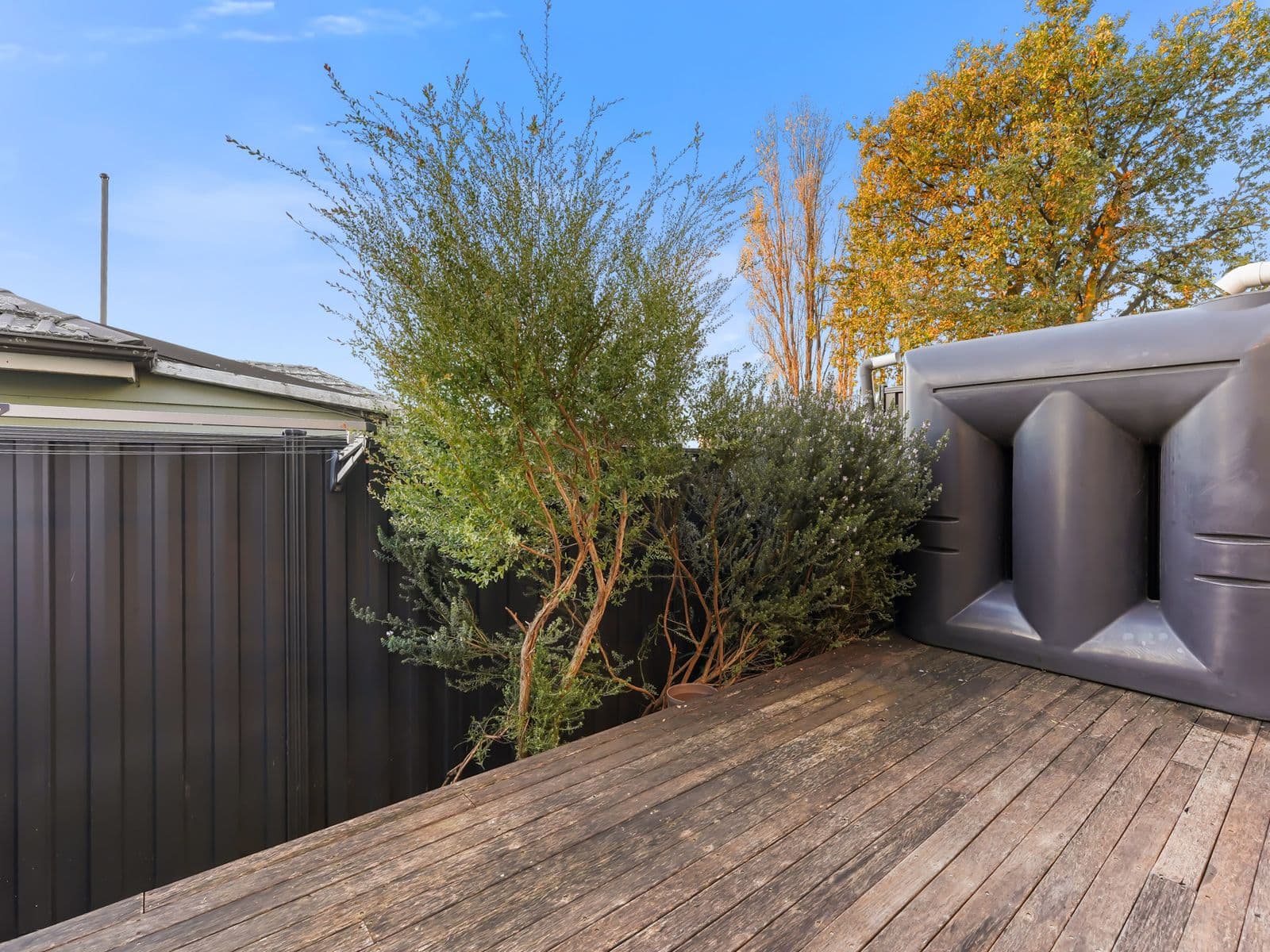 10 Sherbrook Avenue, Ringwood - Thumbnail 8