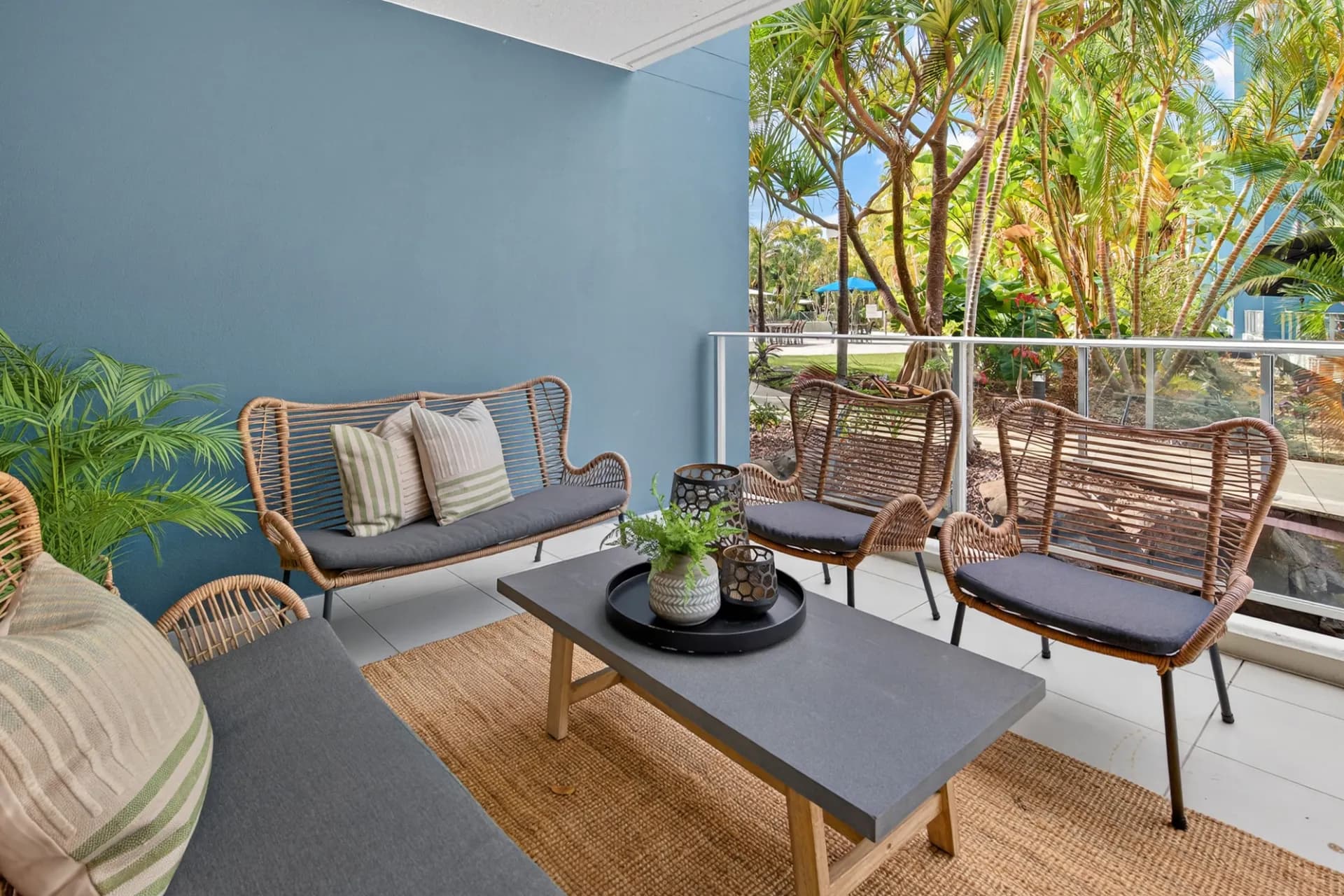2111/2 Activa  Way, Hope Island., Hope Island - Image 1