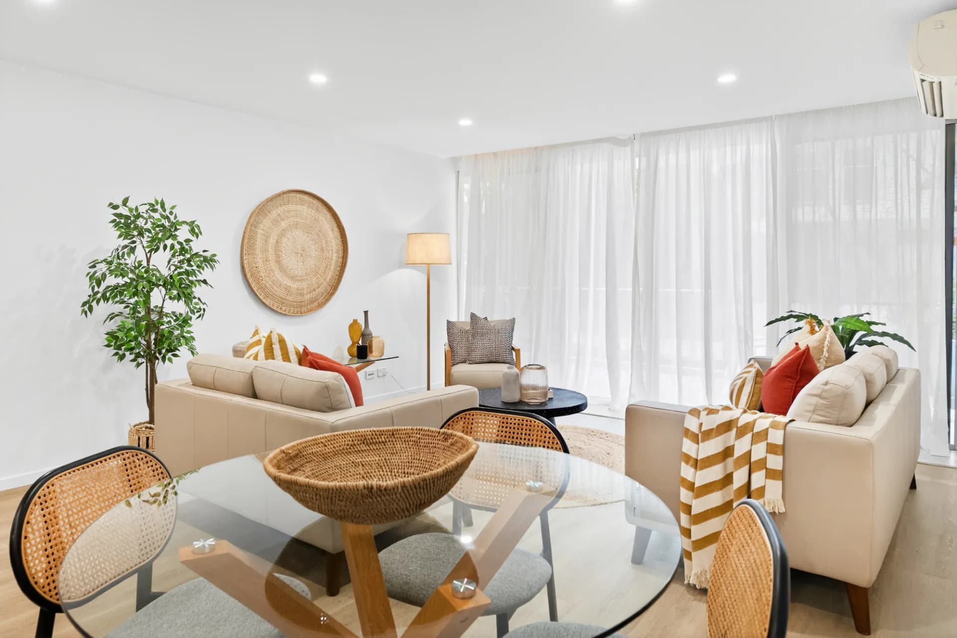 2111/2 Activa  Way, Hope Island., Hope Island - Thumbnail 8