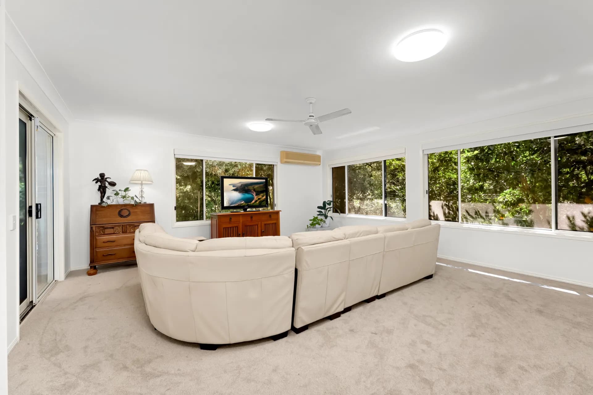 33 Parkside Crescent, The Gap., The Gap - Thumbnail 6