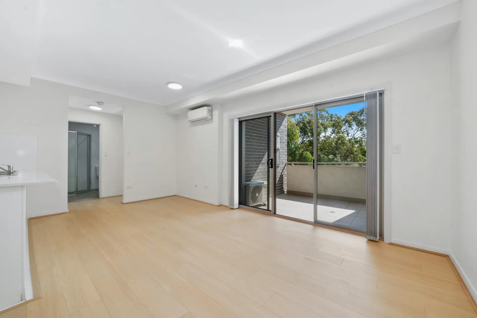 302/344 Great Western Highway, Wentworthville., Wentworthville - Thumbnail 3