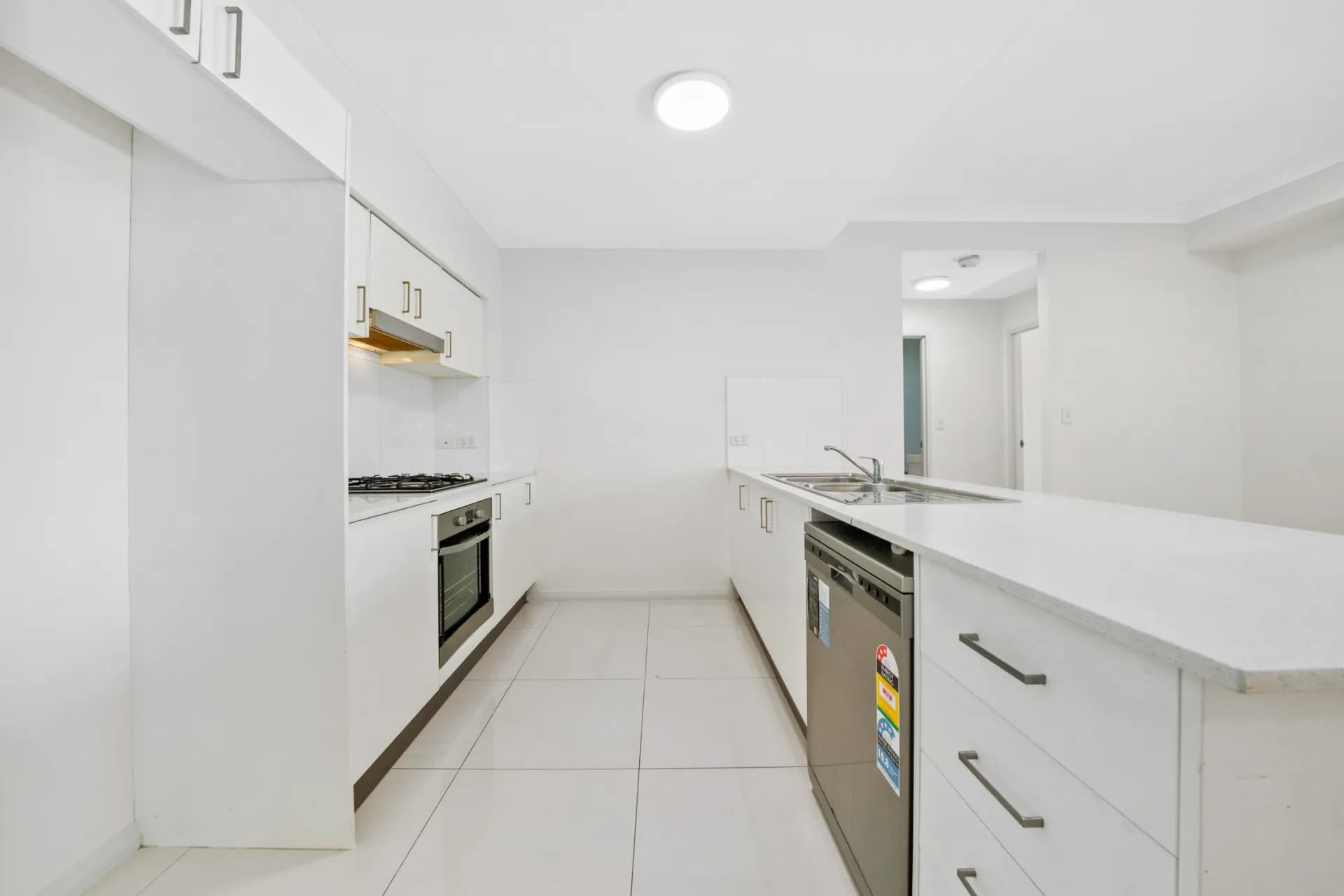 302/344 Great Western Highway, Wentworthville., Wentworthville - Thumbnail 4