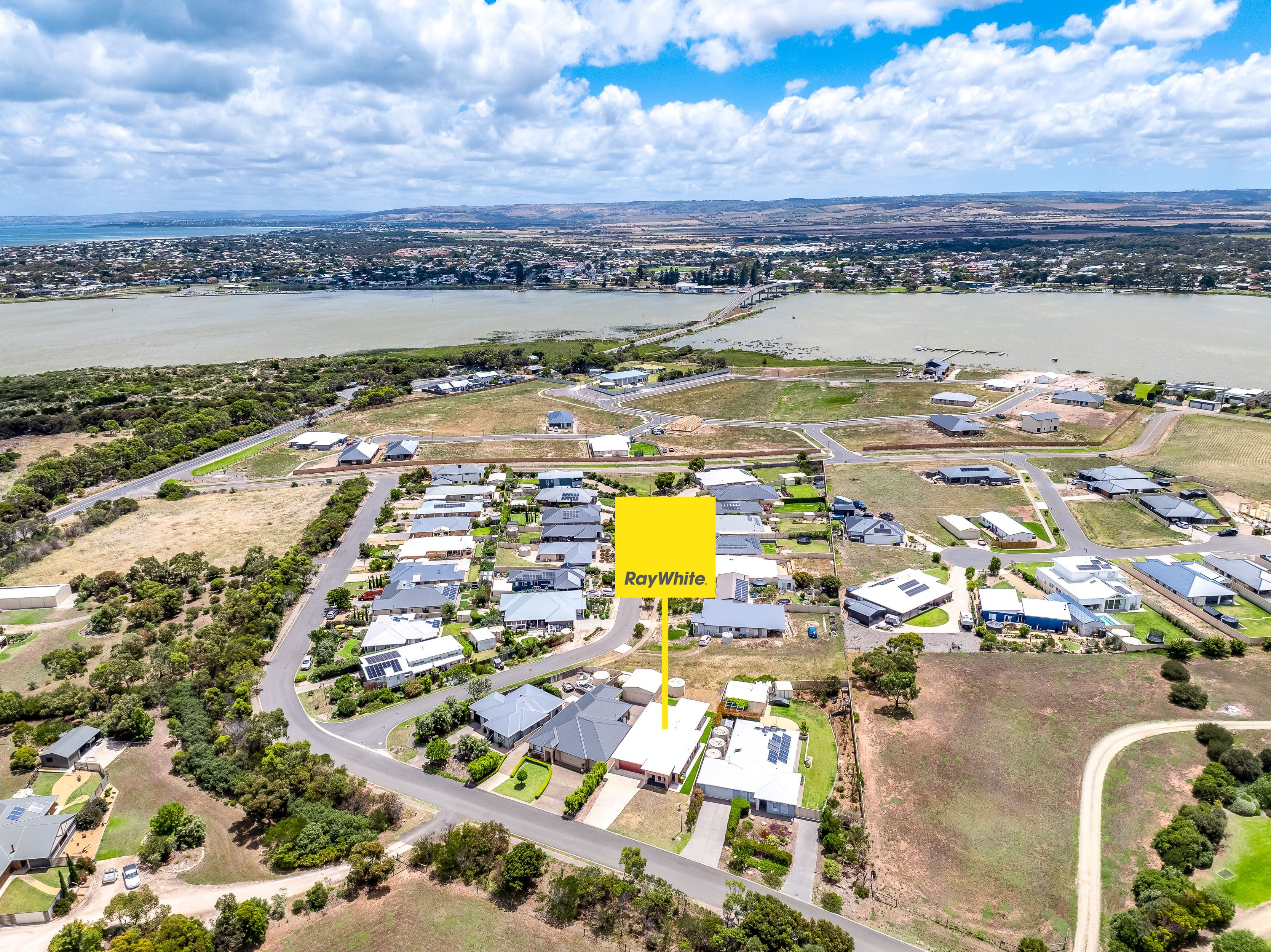 23 Gow Drive, Hindmarsh Island SA 5214, Hindmarsh Island - Thumbnail 3