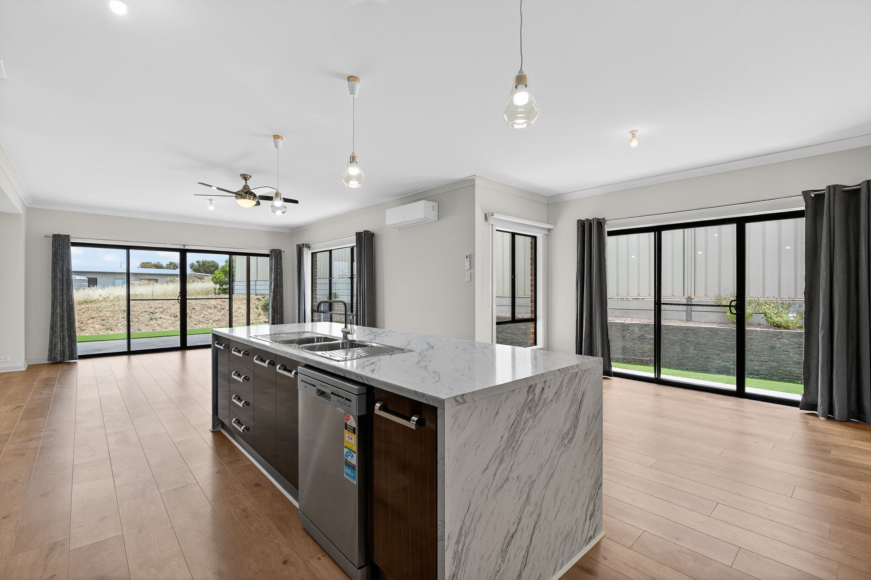 23 Gow Drive, Hindmarsh Island SA 5214, Hindmarsh Island - Thumbnail 5