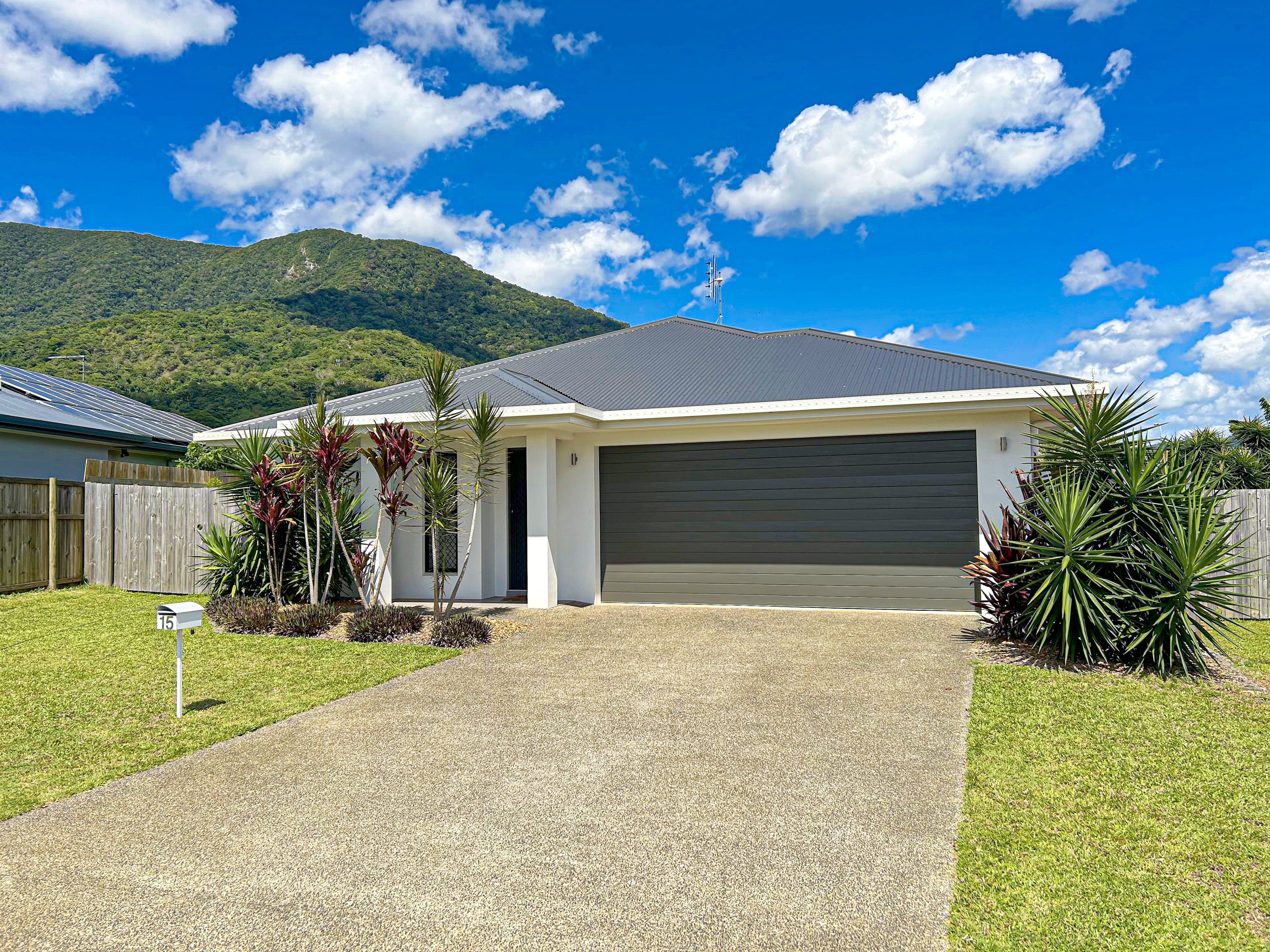 15 Noipo Crescent, Redlynch QLD 4870, Redlynch - Image 1
