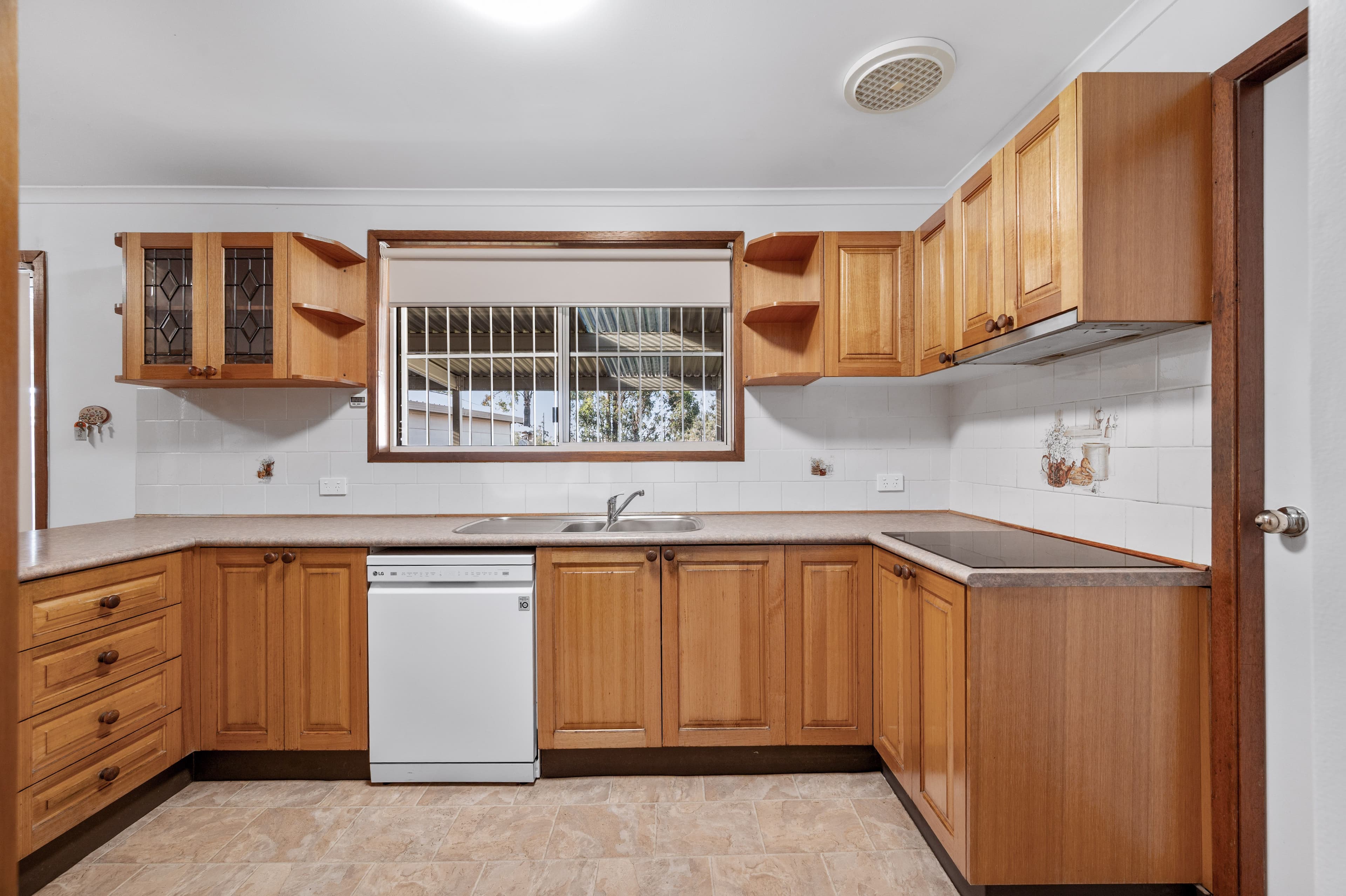 93 Eton Road, Cambridge Park NSW 2747, Cambridge Park - Thumbnail 5