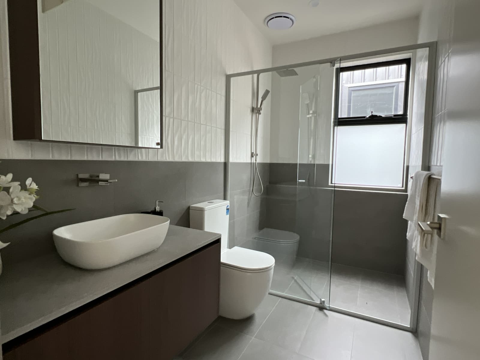 142-144 Warrigal Road,Camberwell, Camberwell - Thumbnail 3