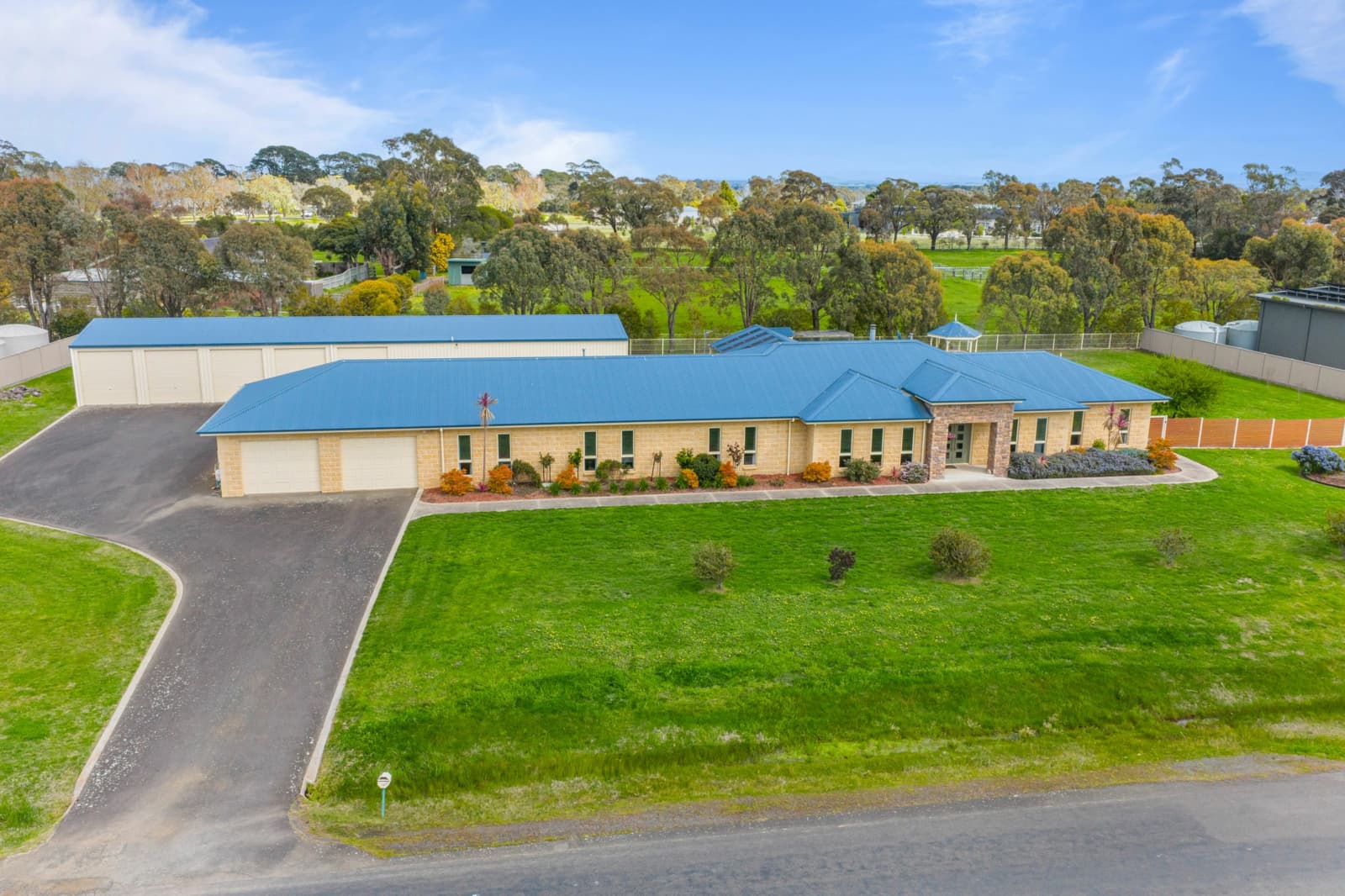 10 Ibis Gardens Court,Cardigan, Cardigan - Image 1