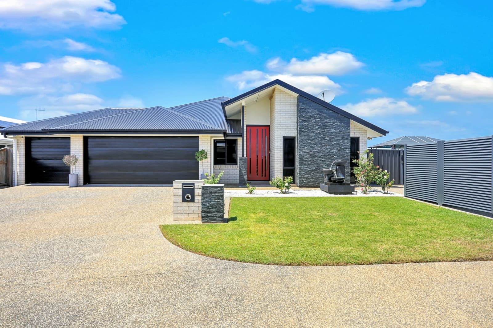 11 Beachcomber Place,Bargara, Bargara - Image 1