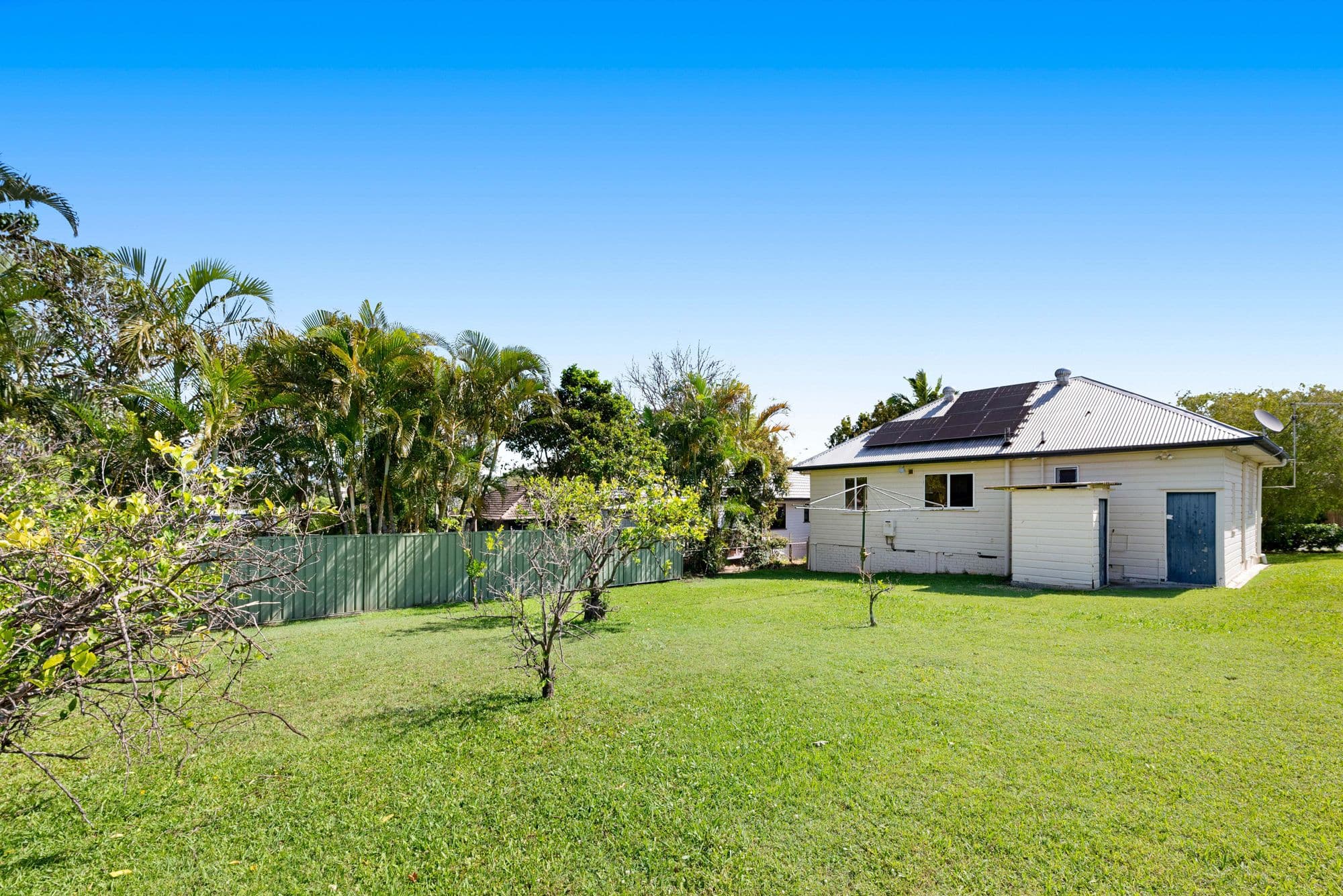170 Whites Road, Lota QLD 4179, Lota - Thumbnail 2