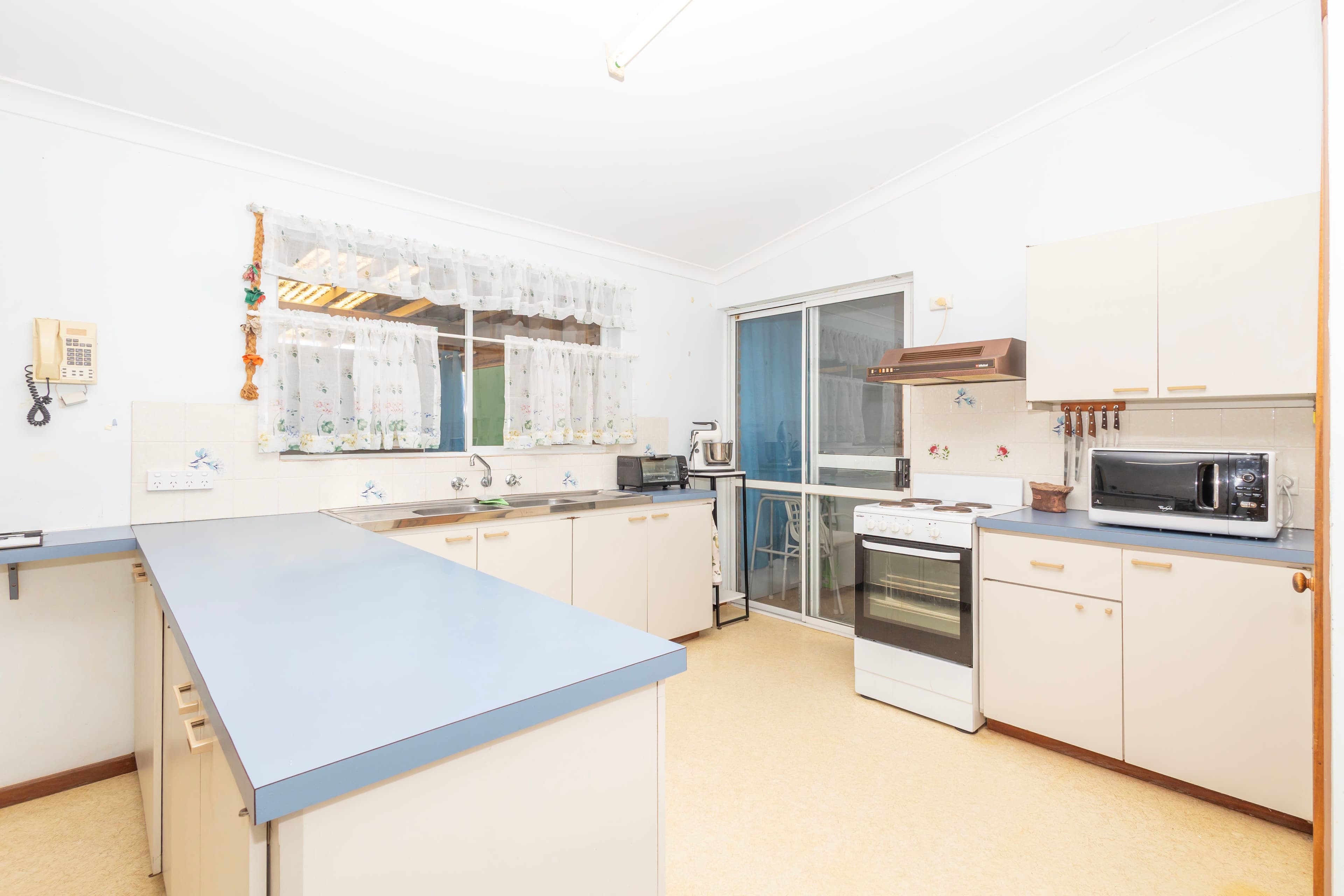 16 Valencia Road, Cervantes WA 6511, Cervantes - Thumbnail 2