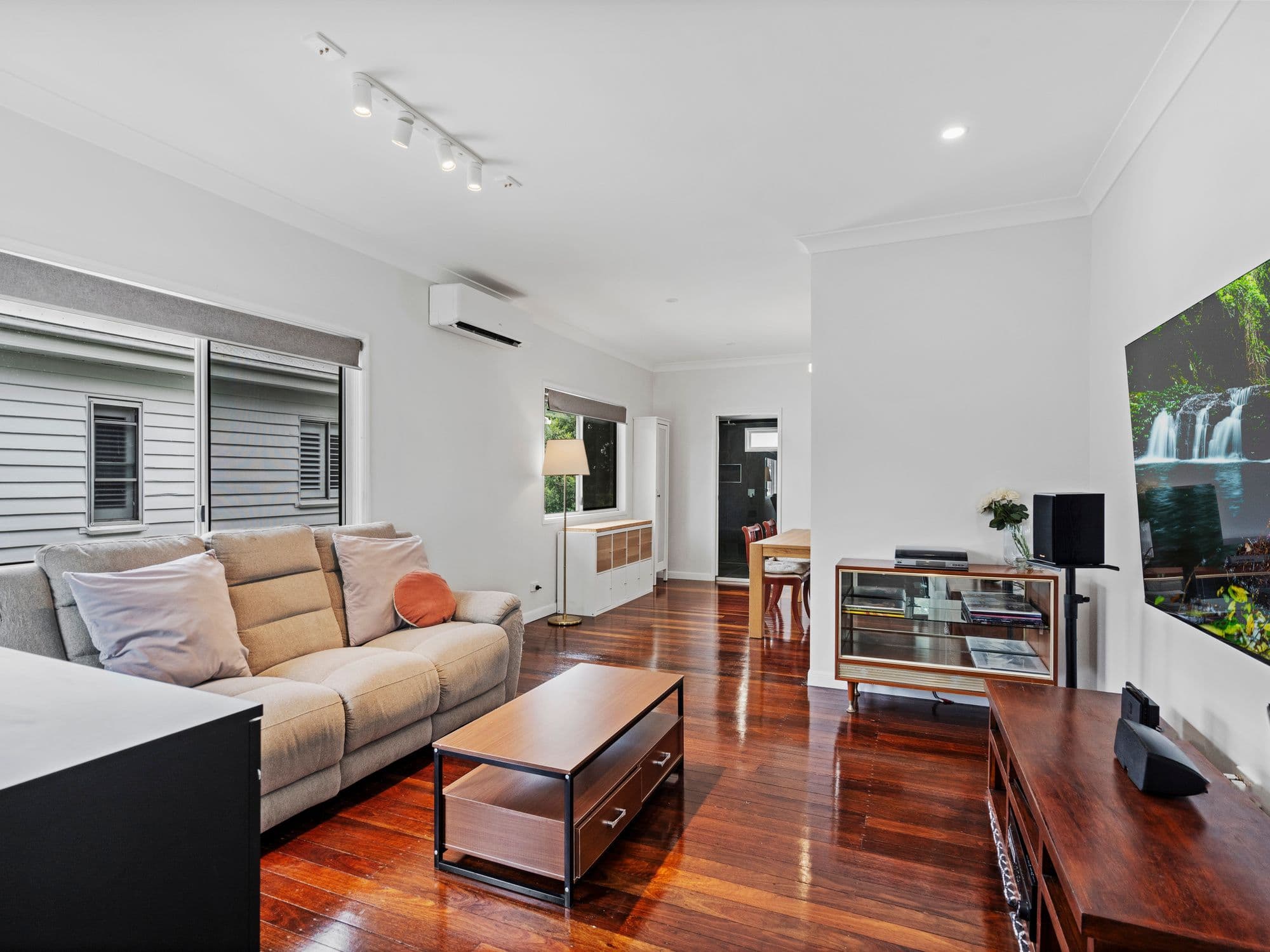 230 Robert Road, Lochinvar - Thumbnail 7