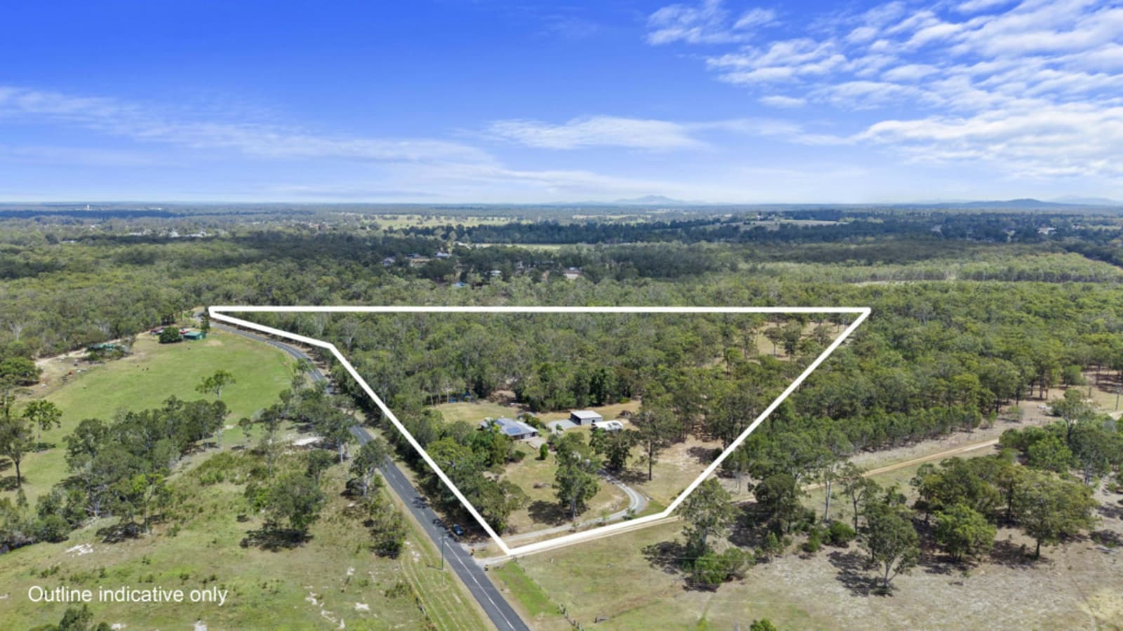 51 Old Coach Road, OAKHURST, Oakhurst - Thumbnail 3