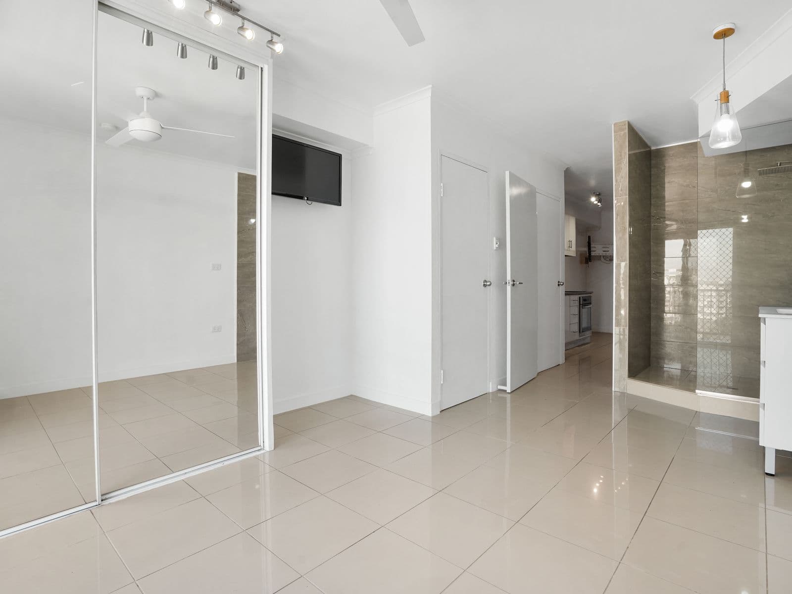 21 Cavenagh Street, Darwin City - Thumbnail 7