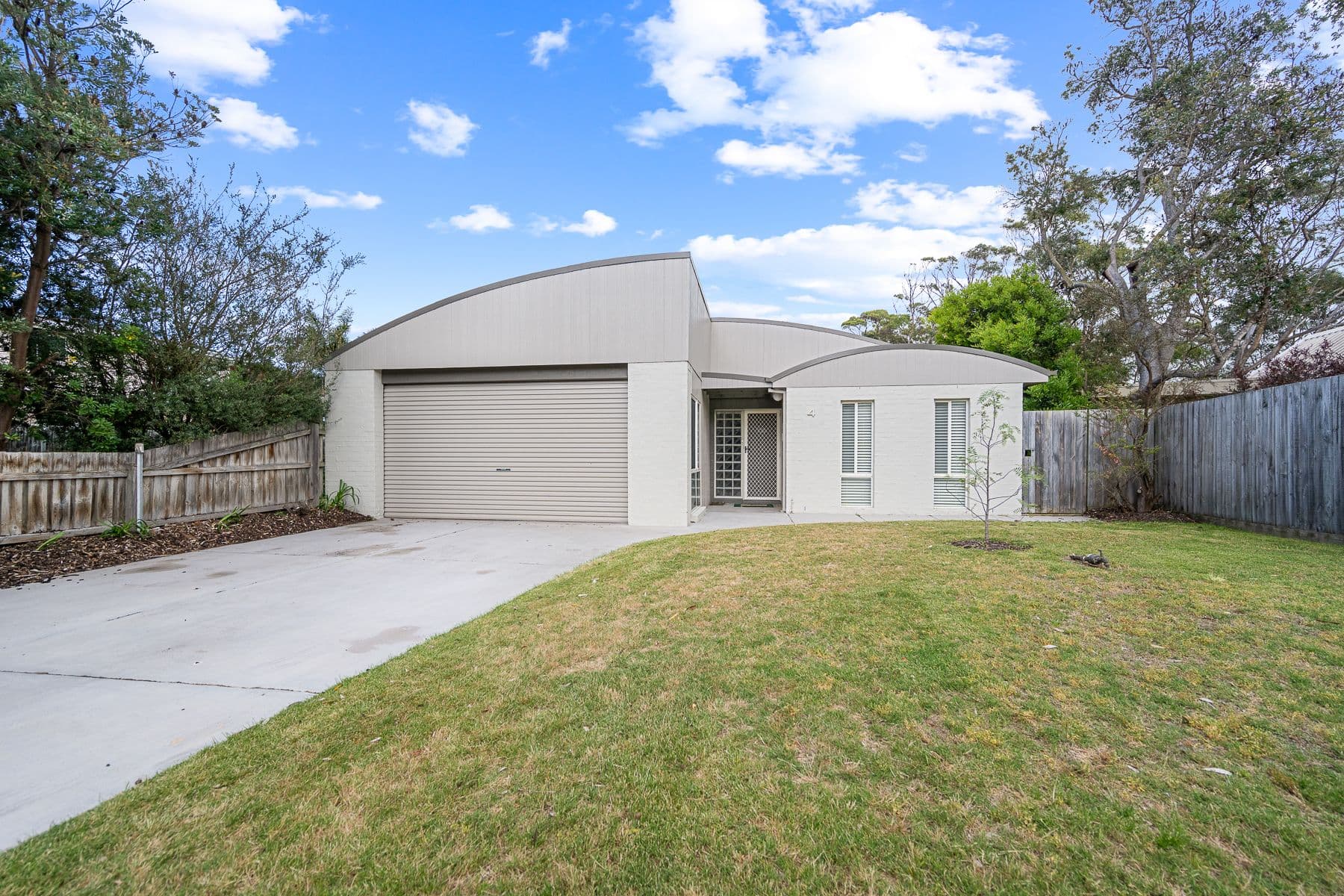 4 Munroe Court, Inverloch VIC 3996, Inverloch - Thumbnail 2
