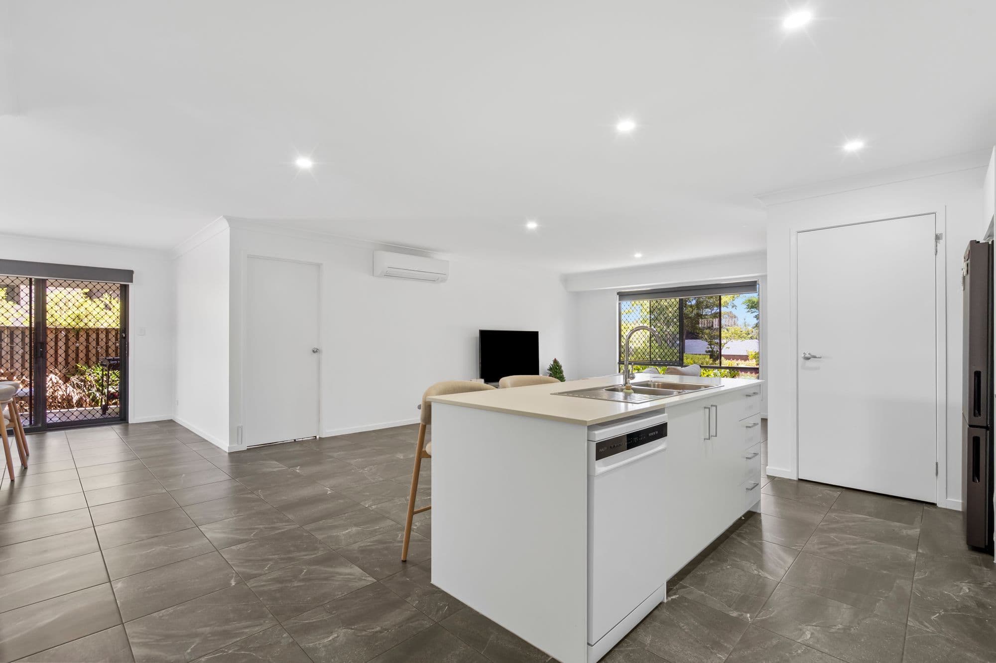 225 Drews Road, Loganholme QLD 4129, Loganholme - Thumbnail 8