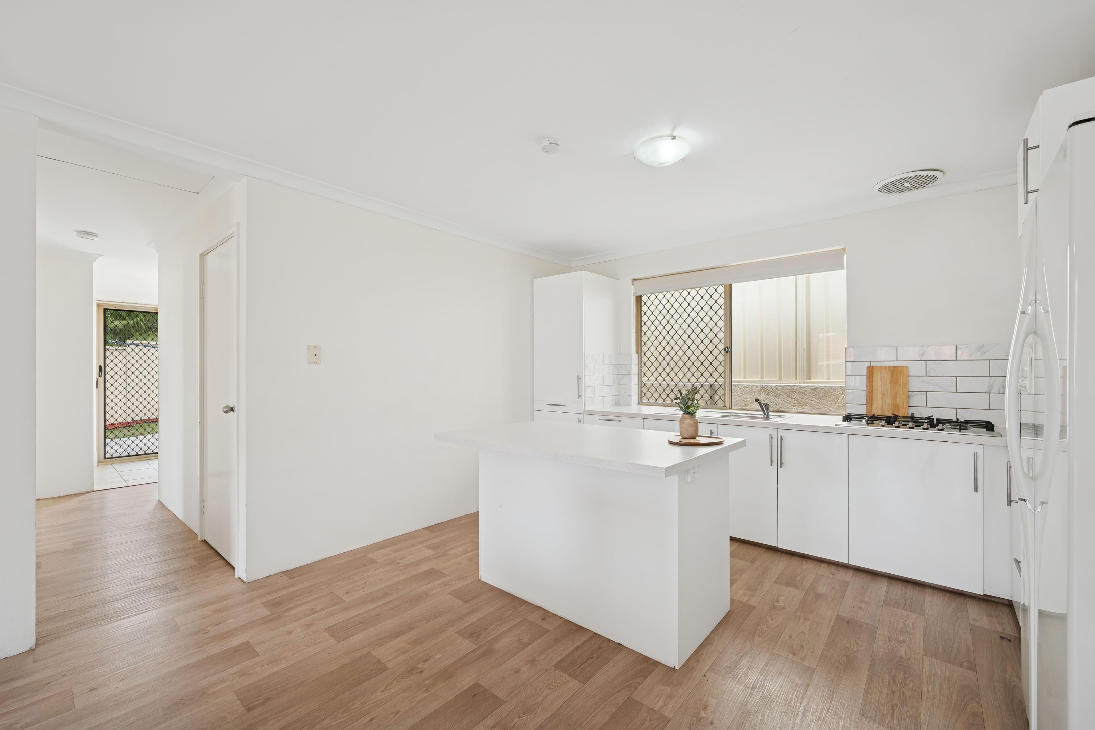 26A Lowes Street, Cloverdale WA 6105, Cloverdale - Thumbnail 7