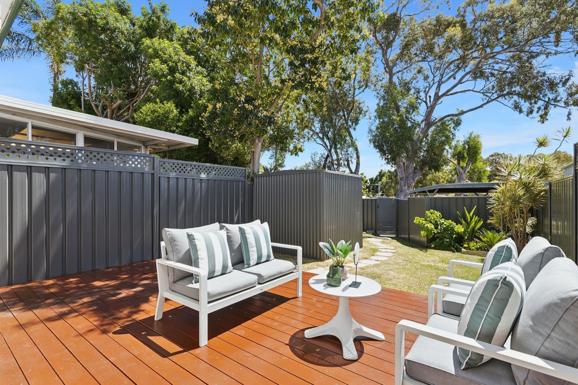 15A Myrtle Avenue, Sorrento WA 6020, Sorrento - Thumbnail 2