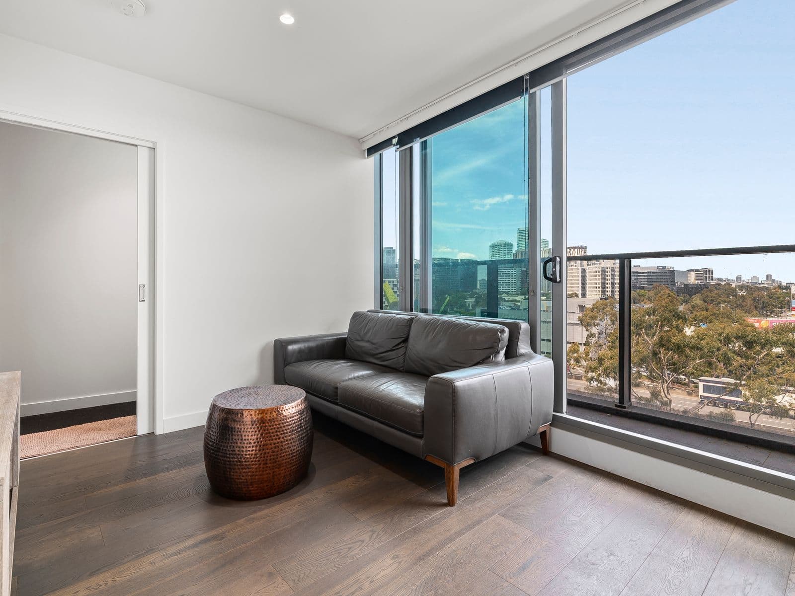 48 Balston Street, Southbank - Thumbnail 2