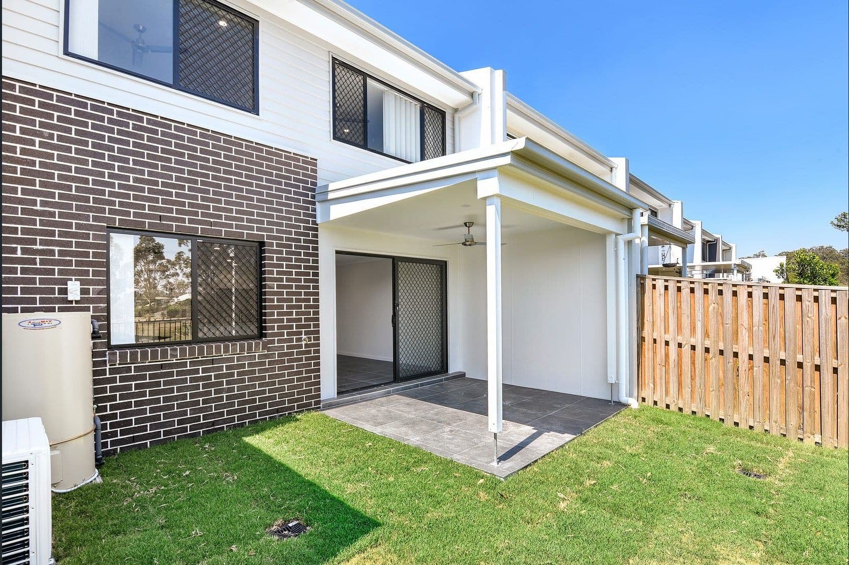 6 Gary Lane, Coomera QLD 4209, Coomera - Thumbnail 2