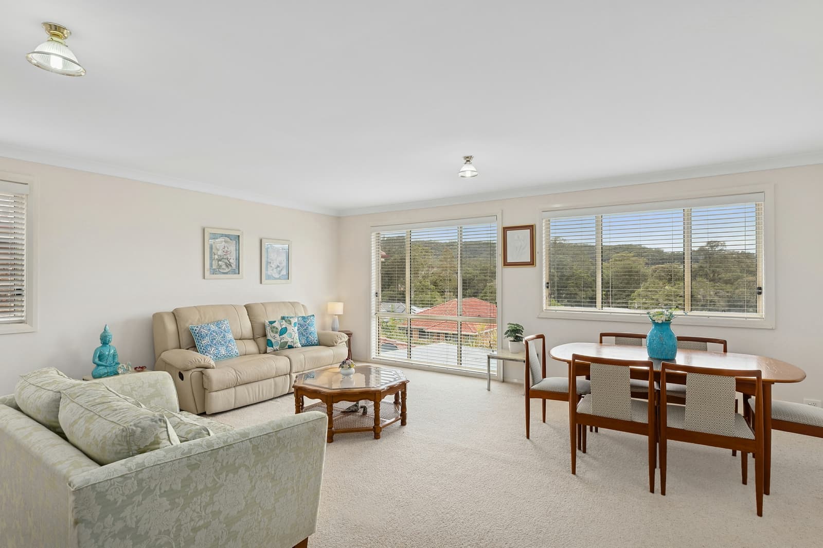 7 Robusta Close,Erina, Erina - Thumbnail 2