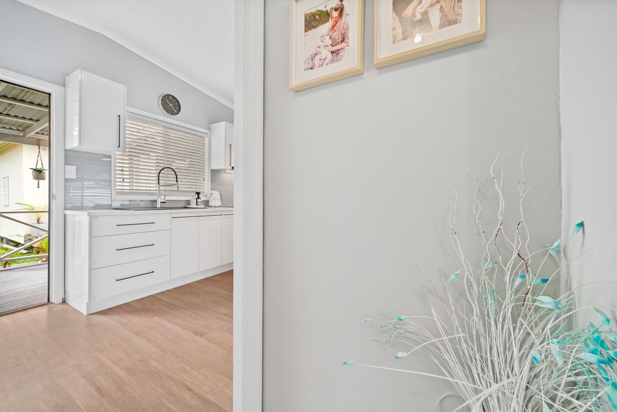 7 Black Swan Street, Berkeley Vale NSW 2261, Berkeley Vale - Thumbnail 5