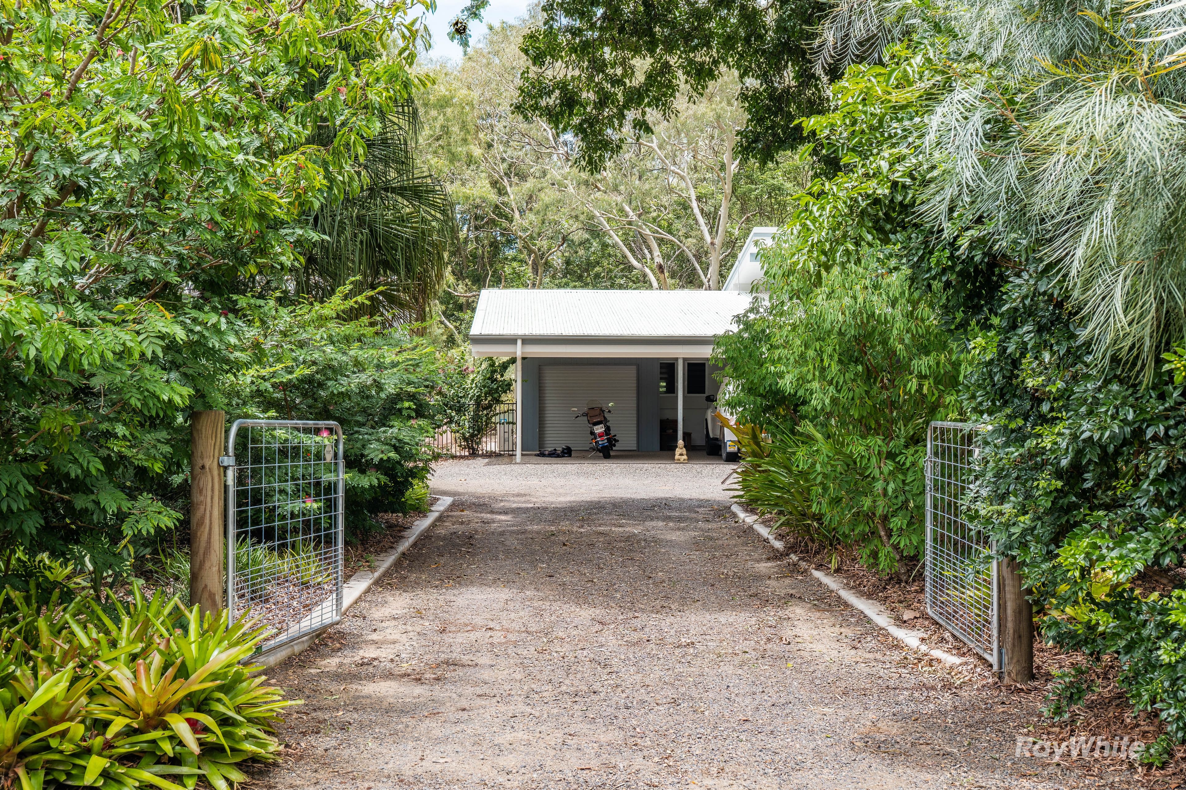 14 Plum Tree Crescent, Moore Park Beach QLD 4670, Moore Park Beach - Thumbnail 4