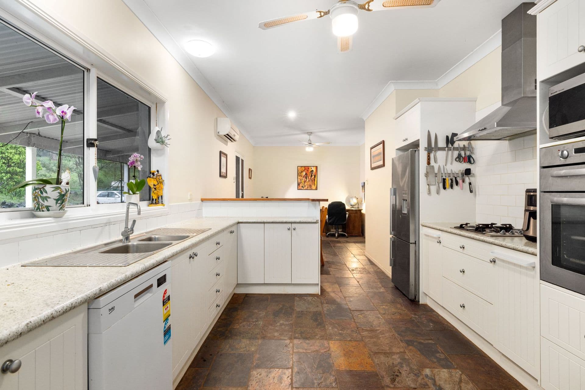 737 Smiths Creek Road, Smiths Creek - Thumbnail 5