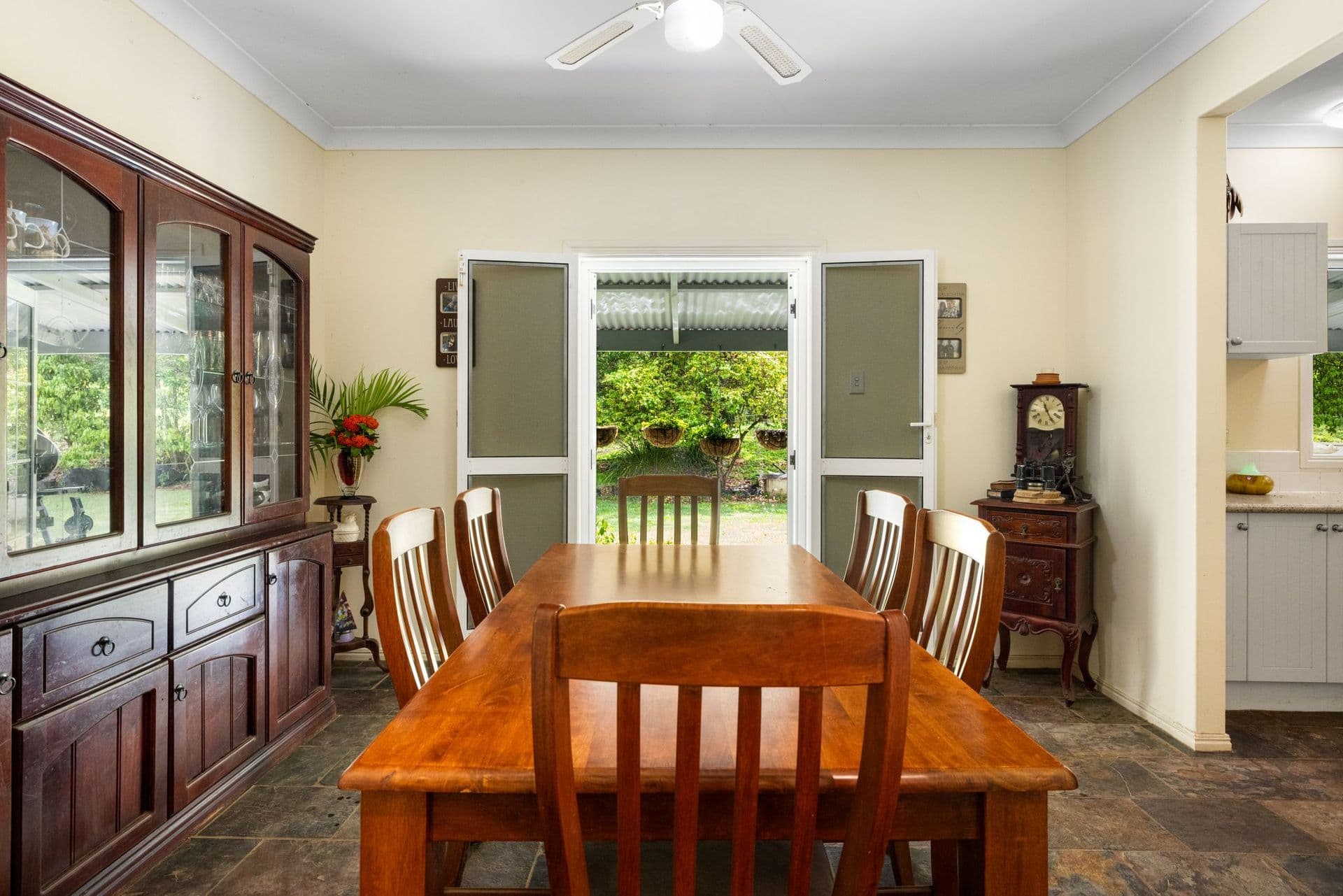 737 Smiths Creek Road, Smiths Creek - Thumbnail 7