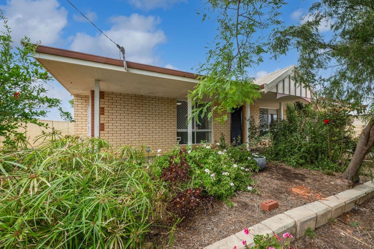 6 Boaz Street, Karloo WA 6530, Karloo - Image 1