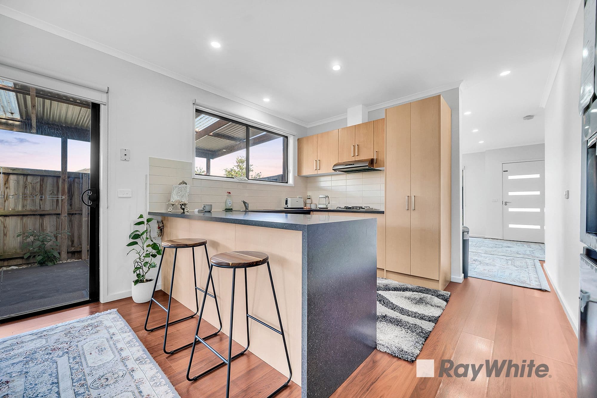 20 Violet Way, Cranbourne VIC 3977, Cranbourne - Thumbnail 3