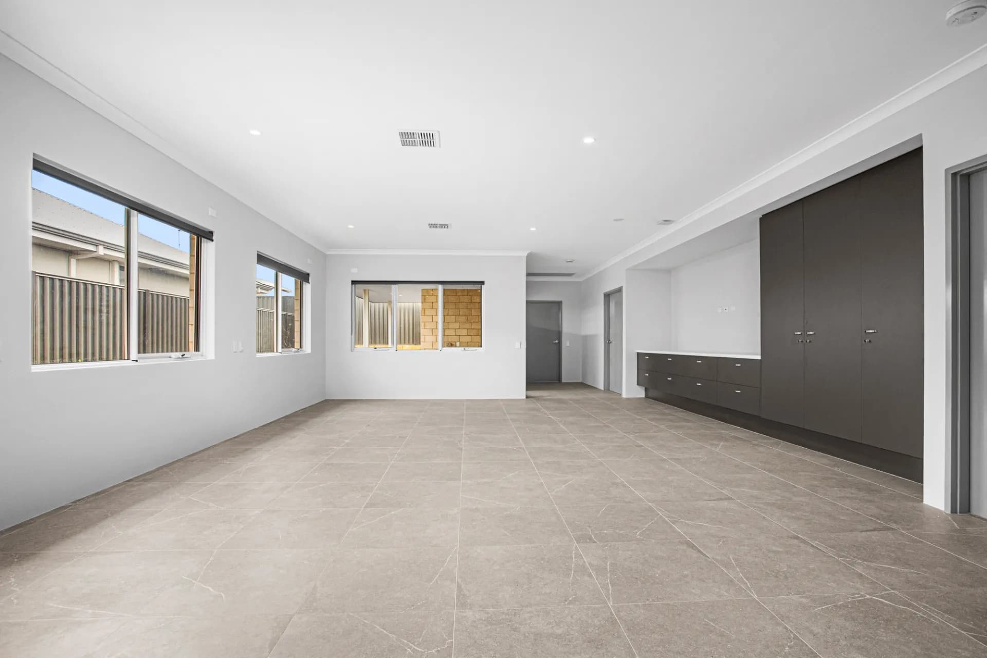 6 Swiftshire Road, Madora Bay, WA, Madora Bay - Thumbnail 6