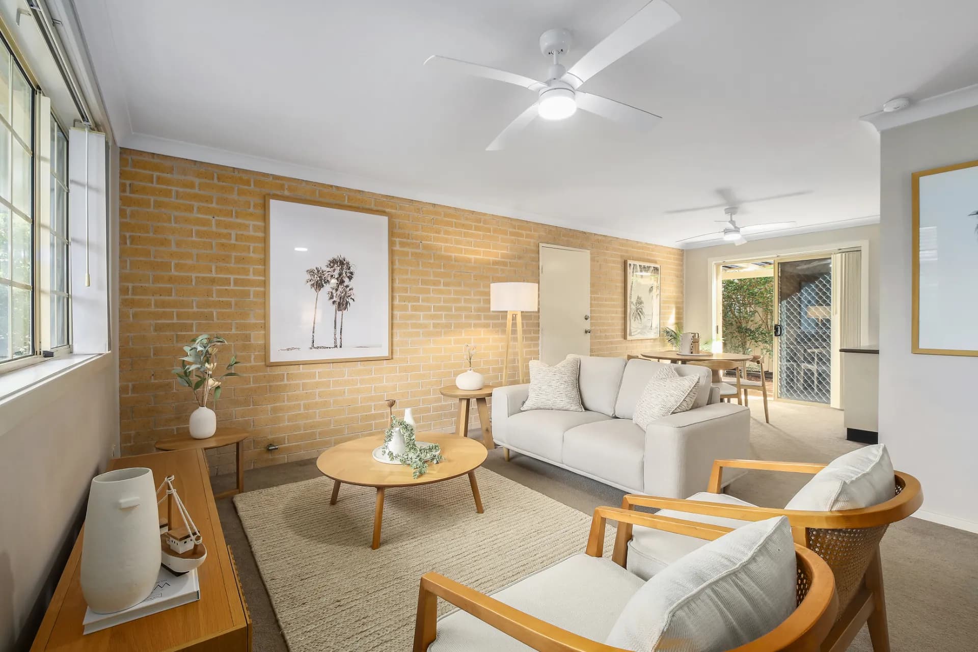 4/219 Brisbane Water Drive, Point Clare., Point Clare - Image 1