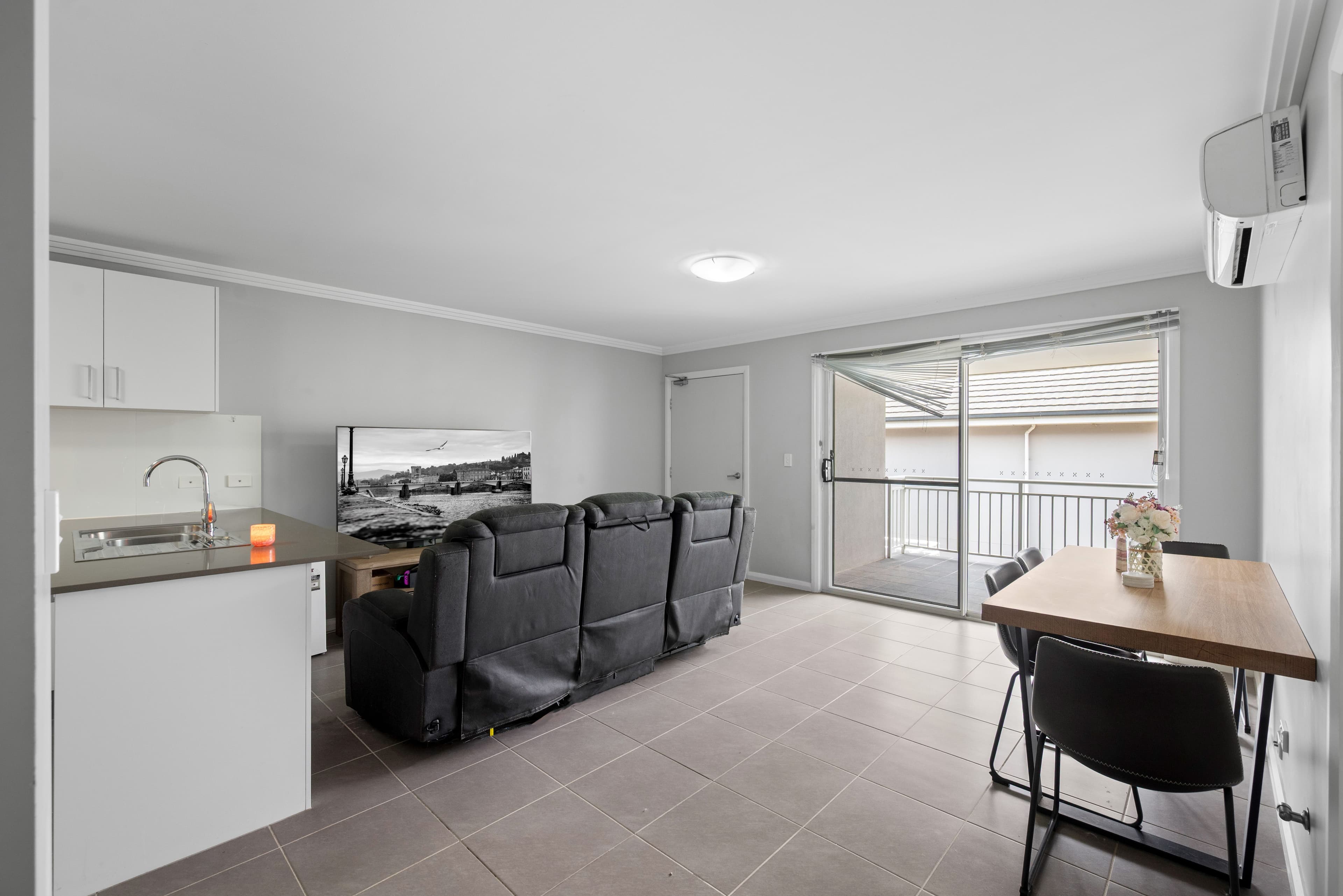 8/20 Lorimer Crescent, Elderslie NSW 2570, Elderslie - Thumbnail 3