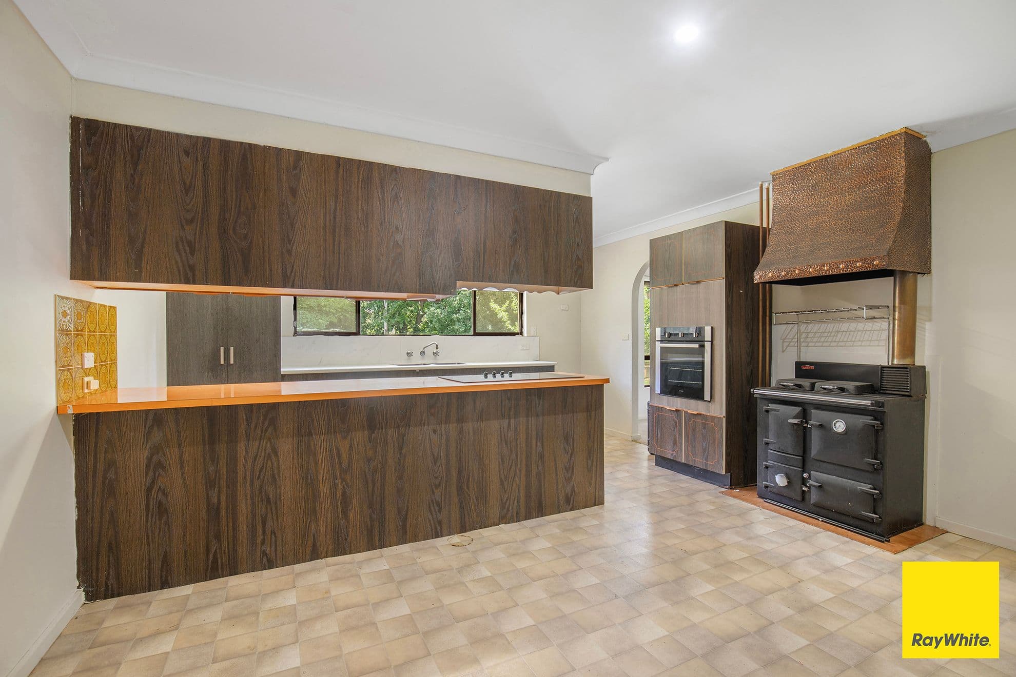 20 Pine Avenue, Armidale NSW 2350, Saumarez - Thumbnail 3
