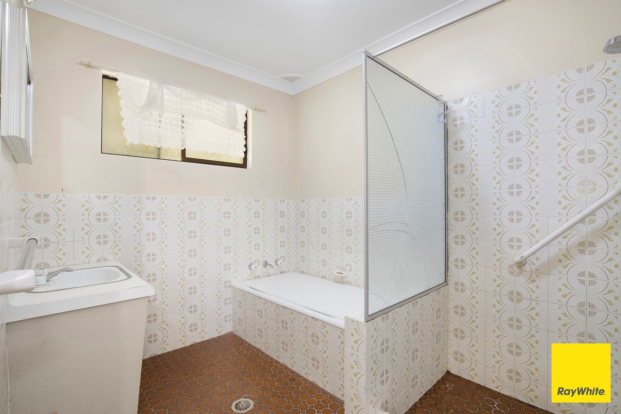 20 Pine Avenue, Armidale NSW 2350, Saumarez - Thumbnail 7