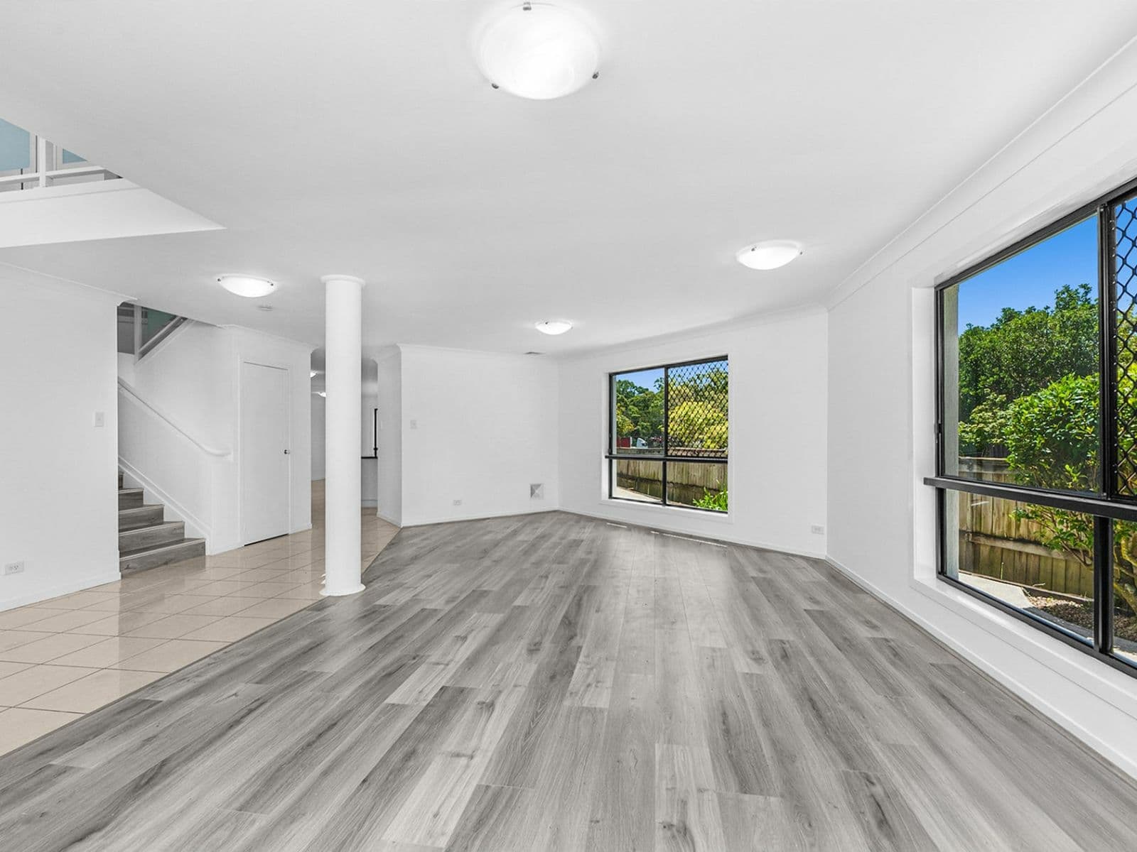 202 Lancaster Circuit,Stretton, Stretton - Thumbnail 5