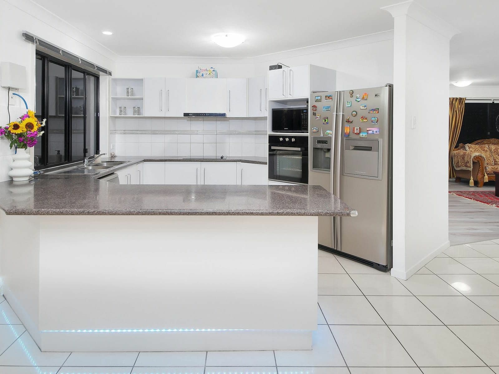 202 Lancaster Circuit,Stretton, Stretton - Thumbnail 7